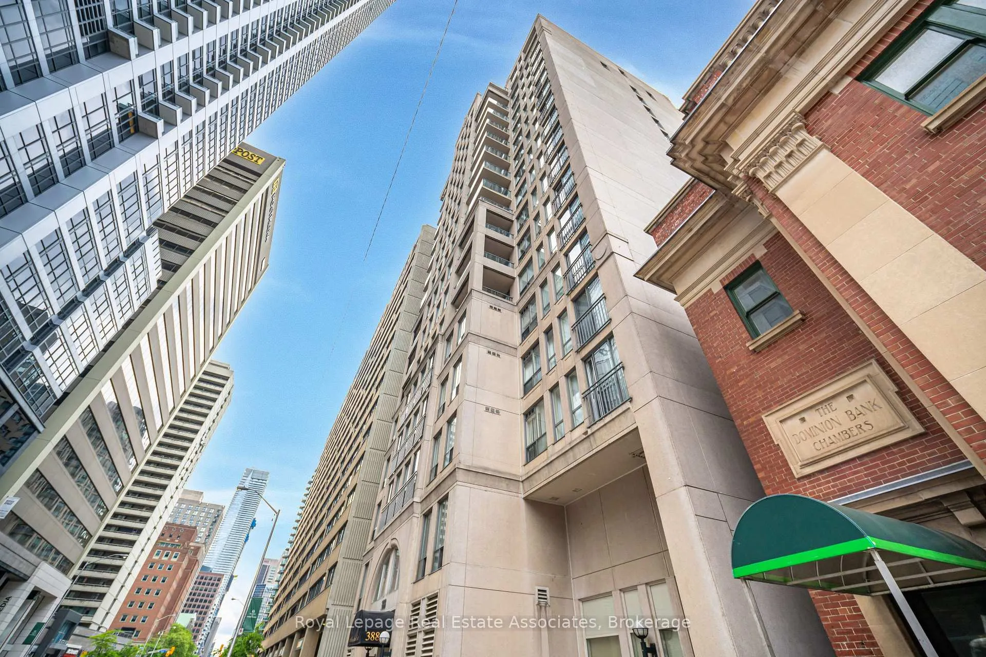 Photo 2 of Unit 1507, 388 Bloor Street E, Toronto, Rosedale-Moore Park — HOMEH
