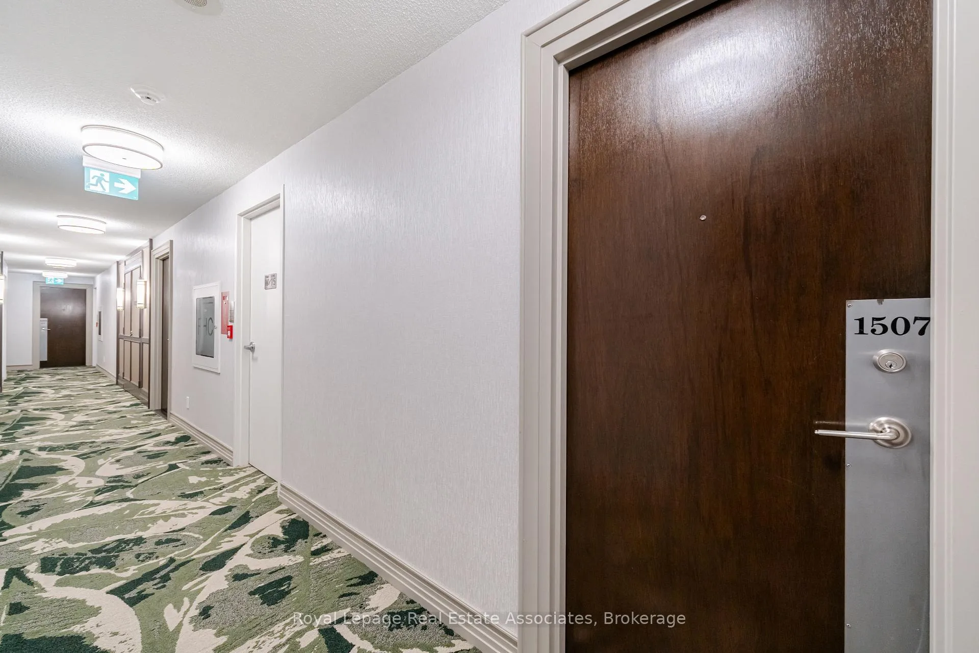 Photo 4 of Unit 1507, 388 Bloor Street E, Toronto, Rosedale-Moore Park — HOMEH