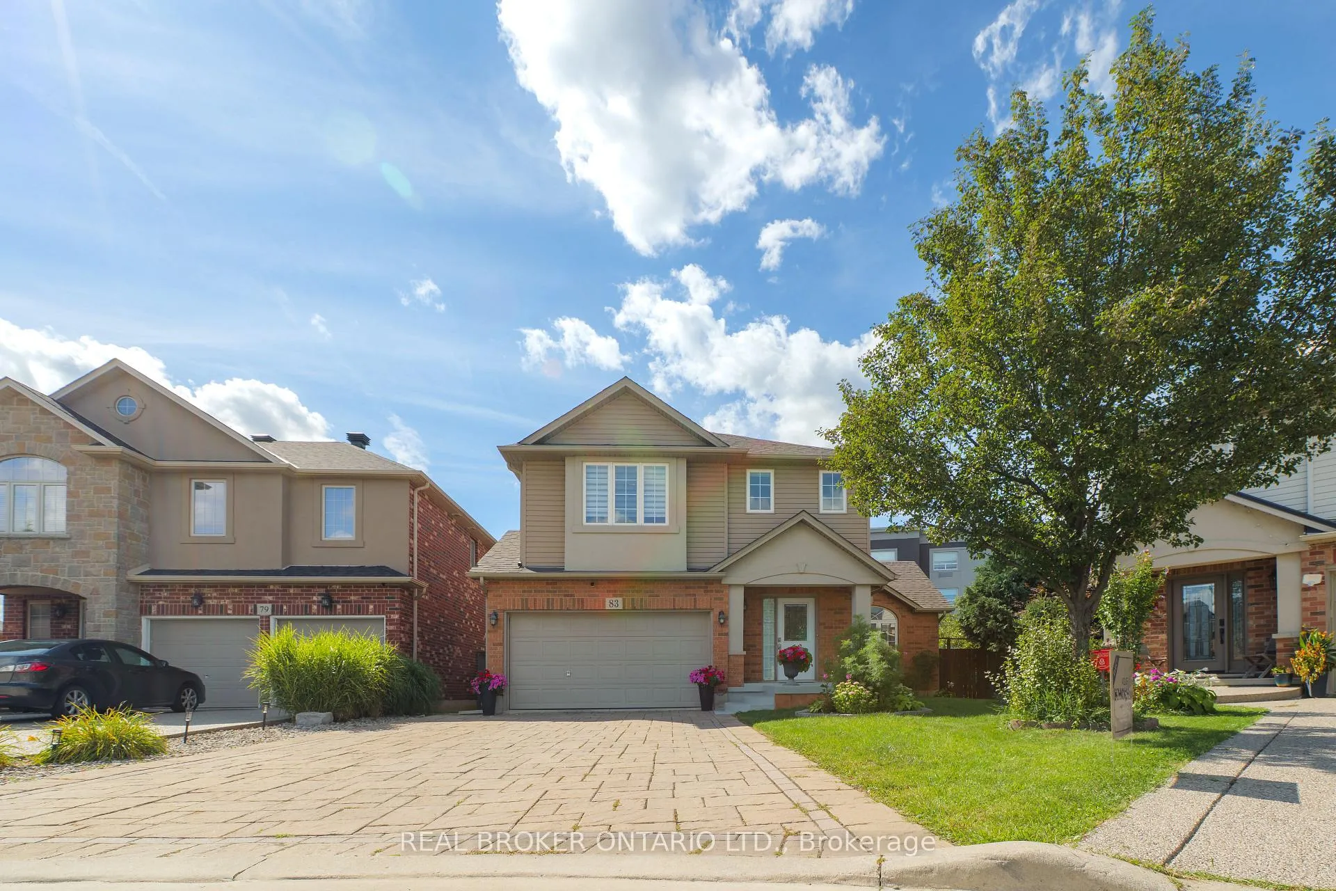 Photo 2 of 83 Benedict Place, Hamilton, Jerome — HOMEH