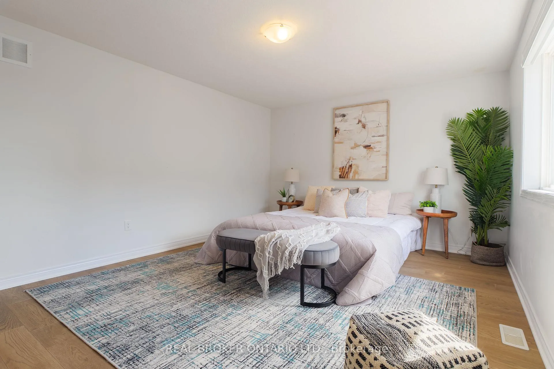 Photo 25 of 83 Benedict Place, Hamilton, Jerome — HOMEH