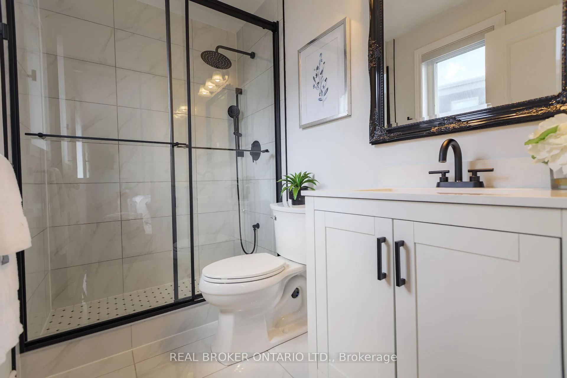 Photo 27 of 83 Benedict Place, Hamilton, Jerome — HOMEH