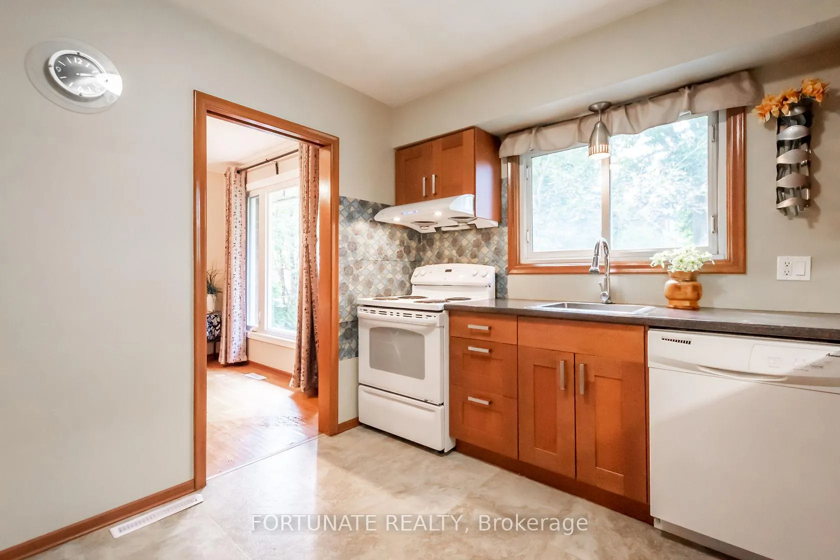 Photo 6 of 180 Rifle Range Road, Hamilton, Ainslie Wood — HOMEH