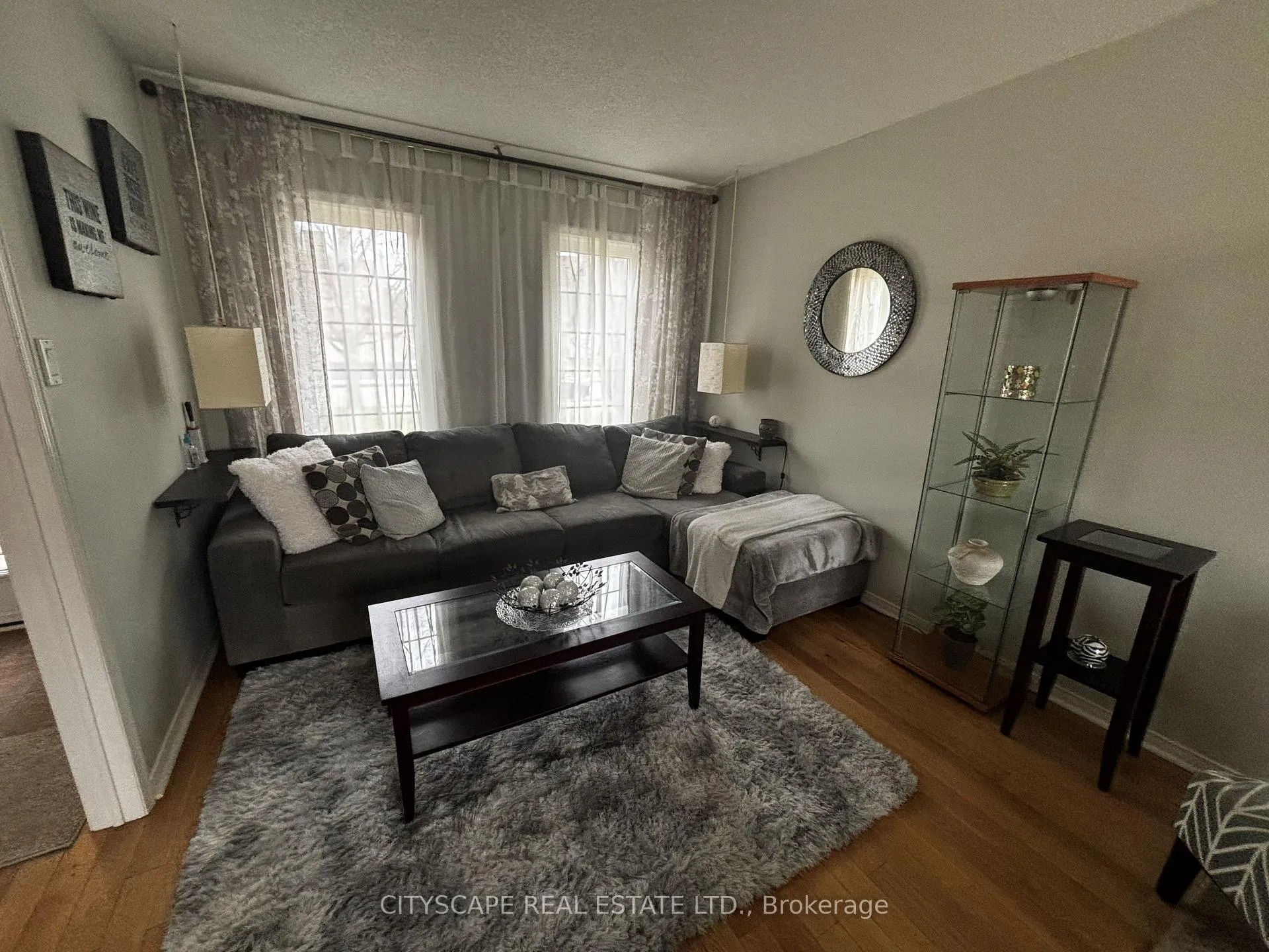 Photo 6 of 102 Snowcap Road, Brampton, Sandringham-Wellington — HOMEH