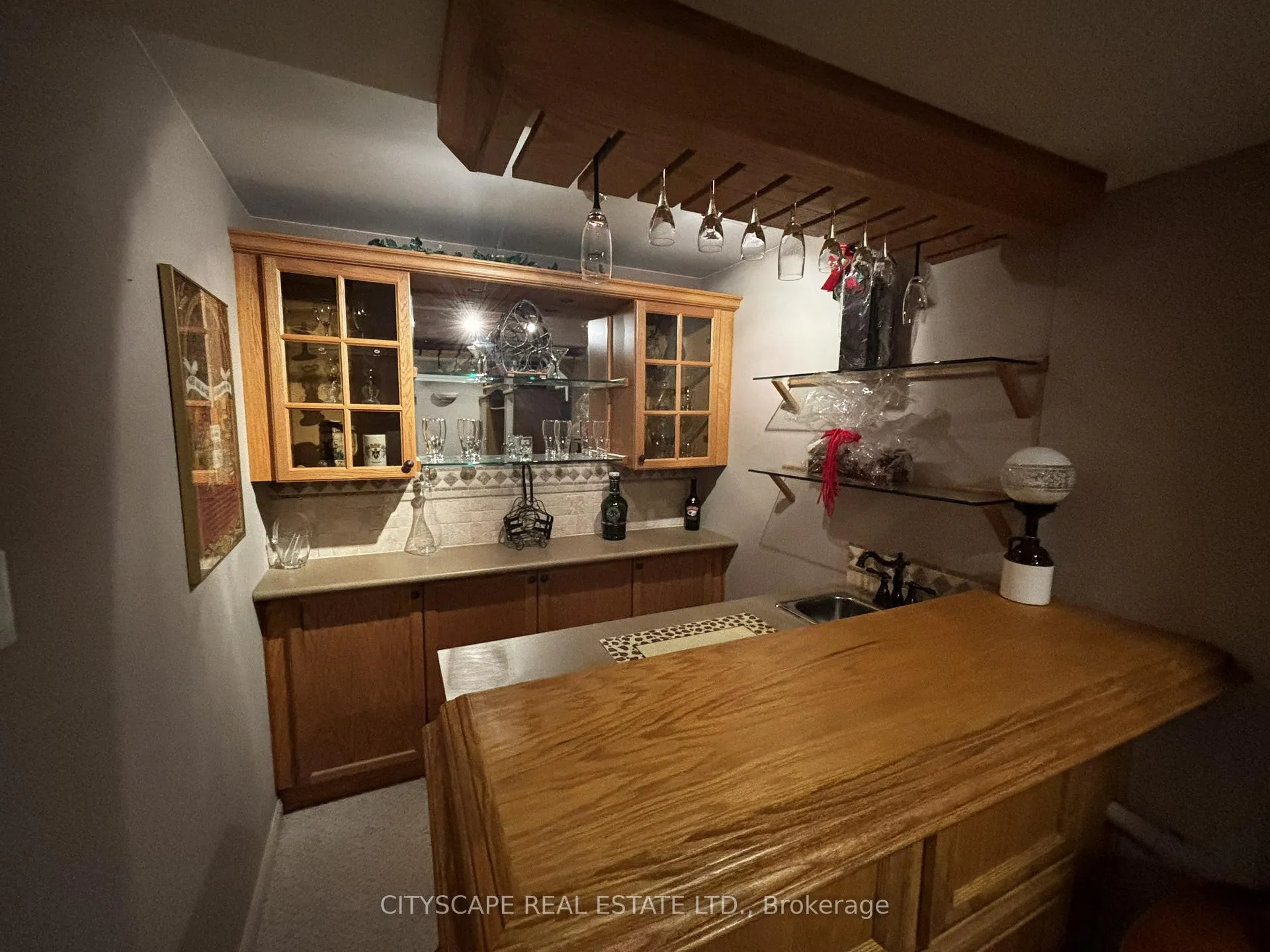 Photo 13 of 102 Snowcap Road, Brampton, Sandringham-Wellington — HOMEH