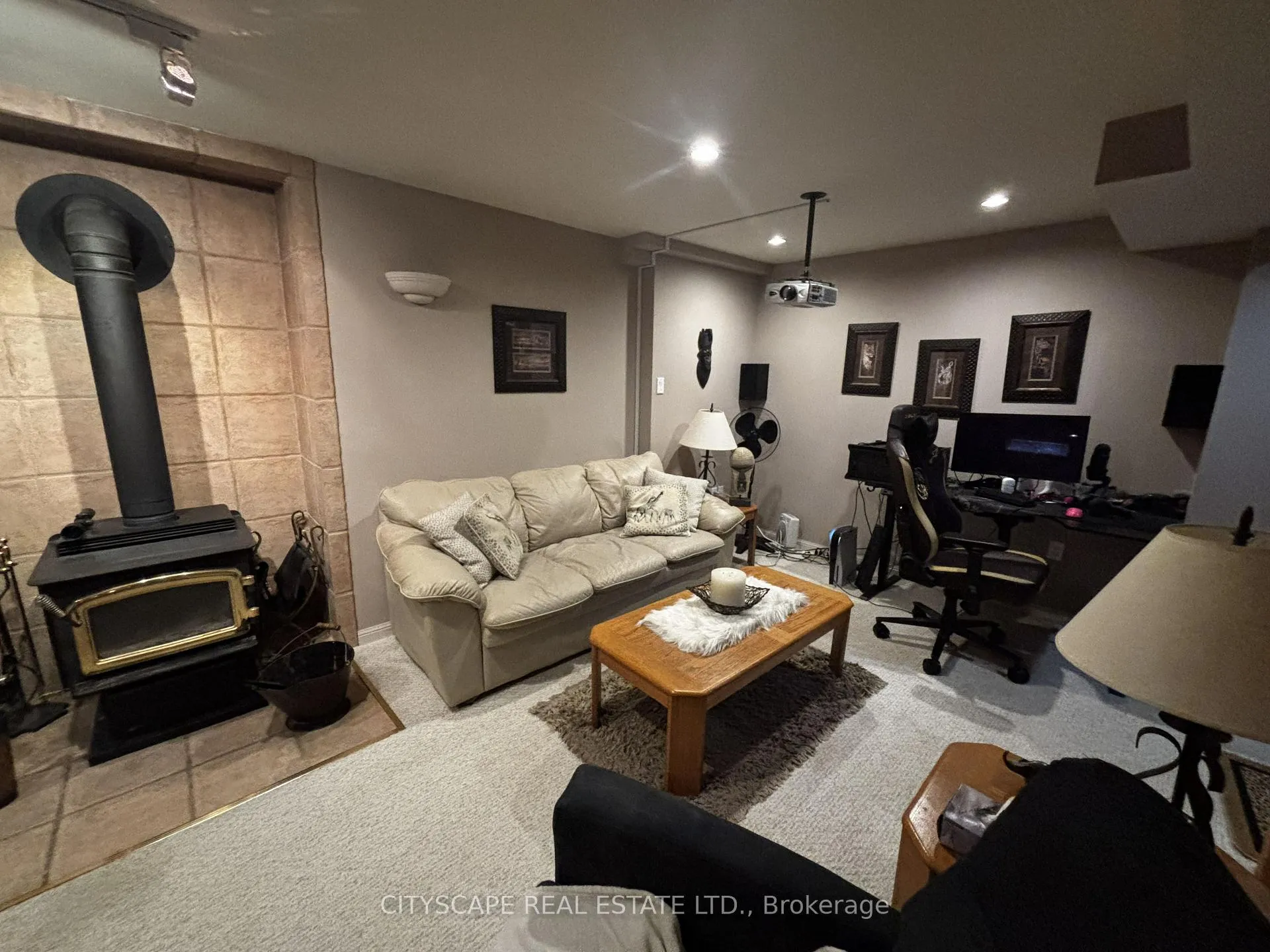 Photo 14 of 102 Snowcap Road, Brampton, Sandringham-Wellington — HOMEH
