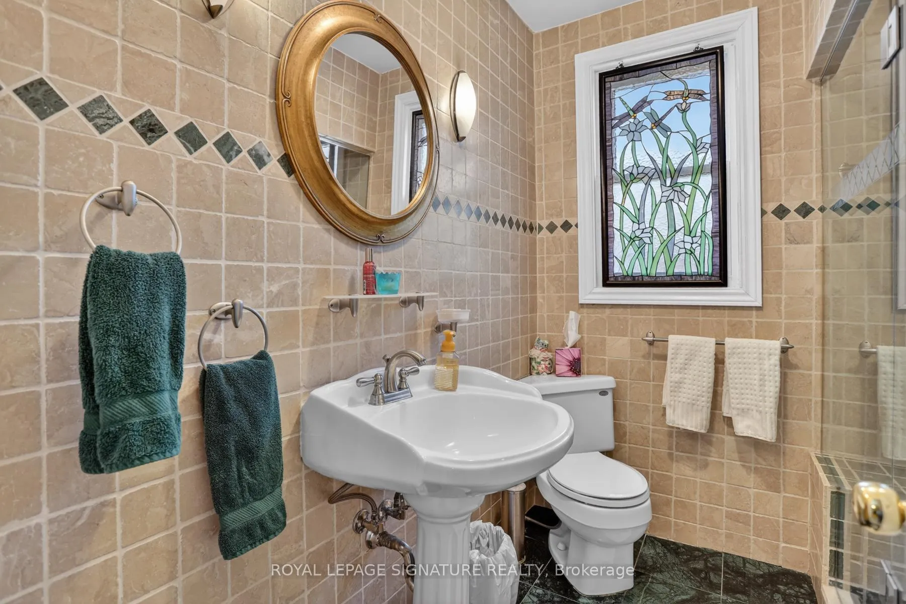 Photo 14 of 104 Ferris Road, Toronto, O'Connor-Parkview — HOMEH