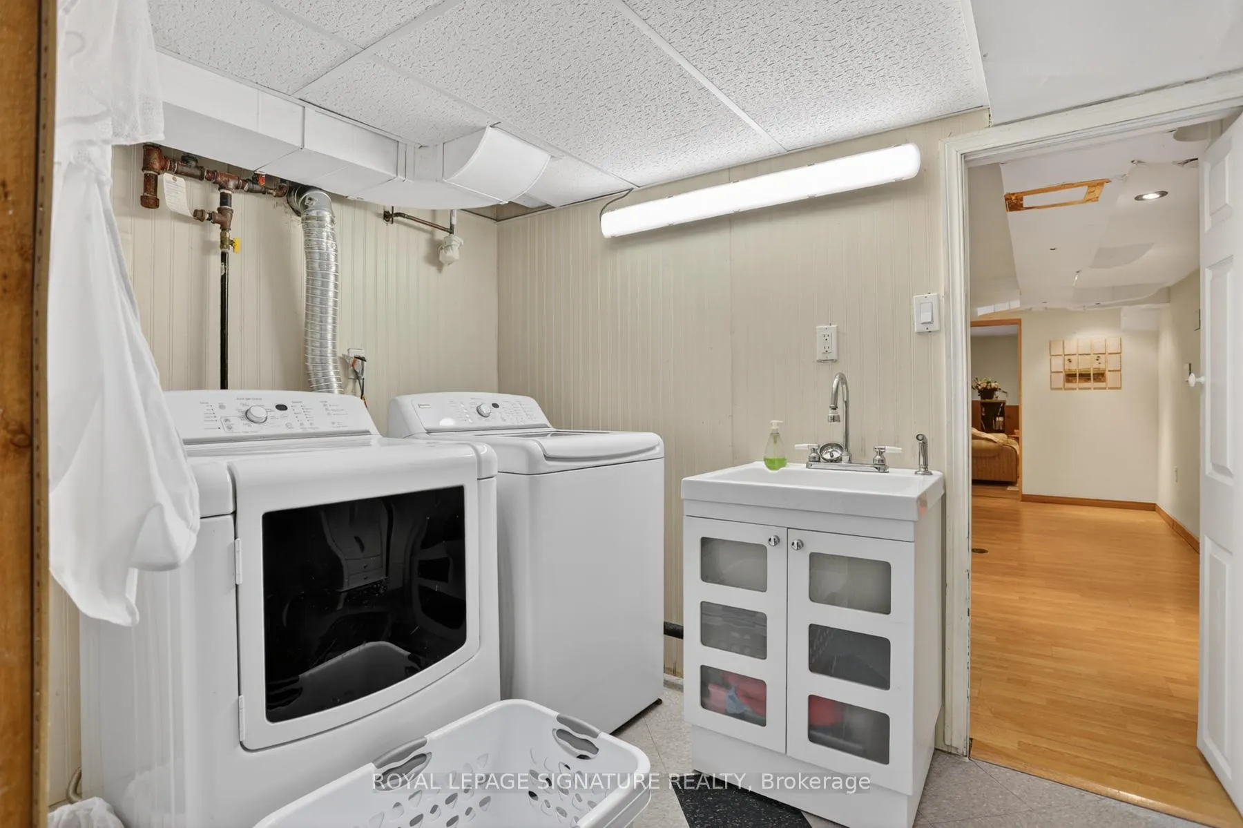 Photo 34 of 104 Ferris Road, Toronto, O'Connor-Parkview — HOMEH