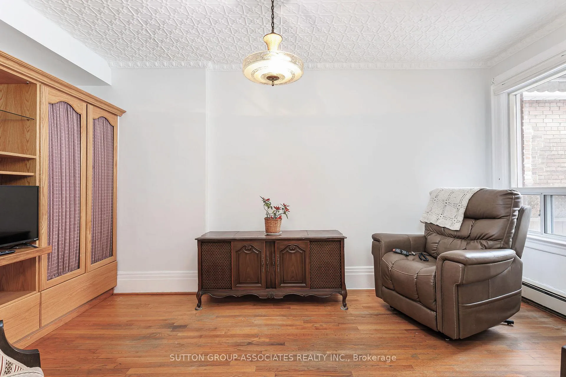 Photo 9 of 1546 King Street W, Toronto, South Parkdale — HOMEH