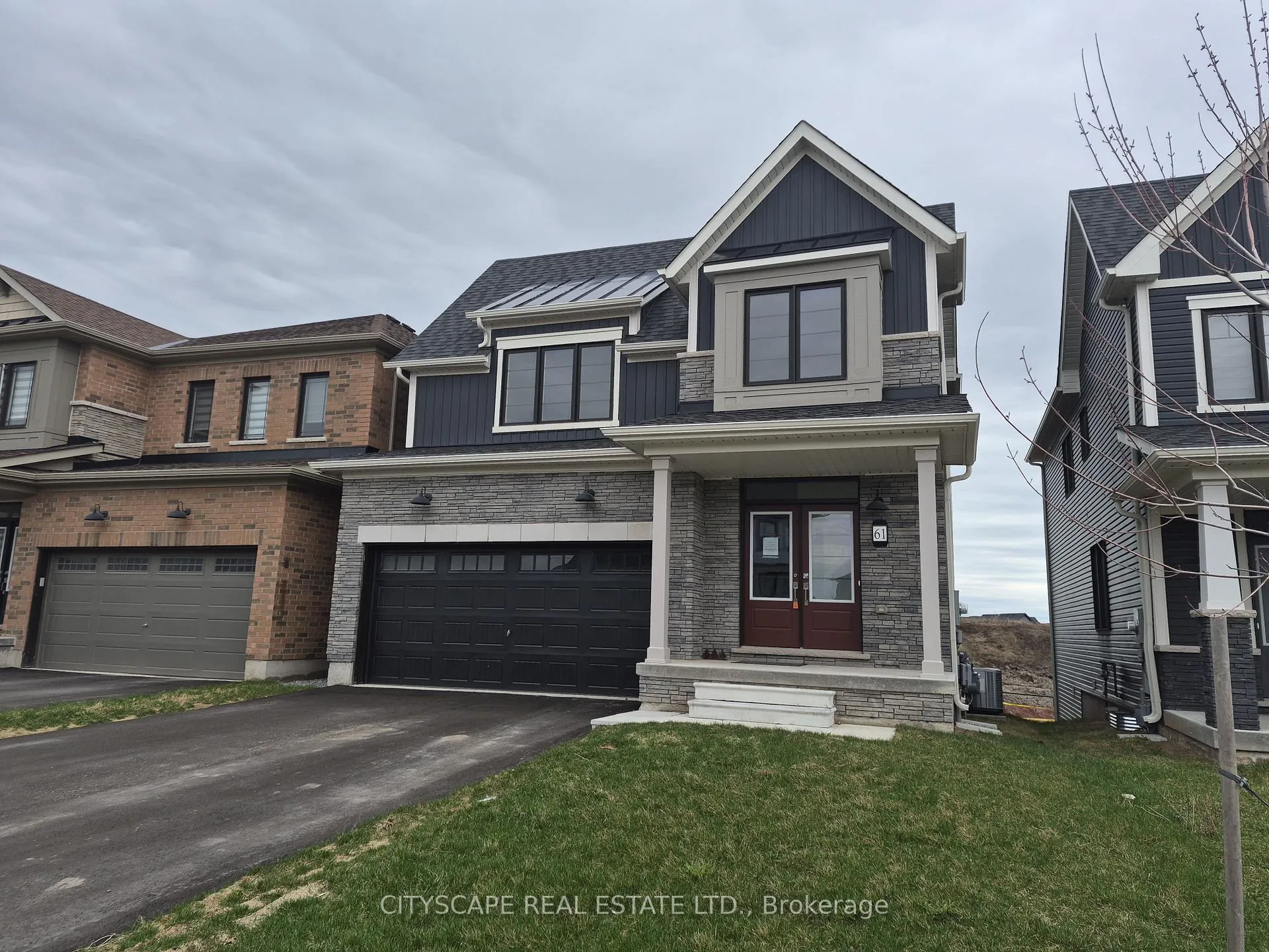 Photo 1 of 61 Starboard Crescent, Welland, Dain City — HOMEH