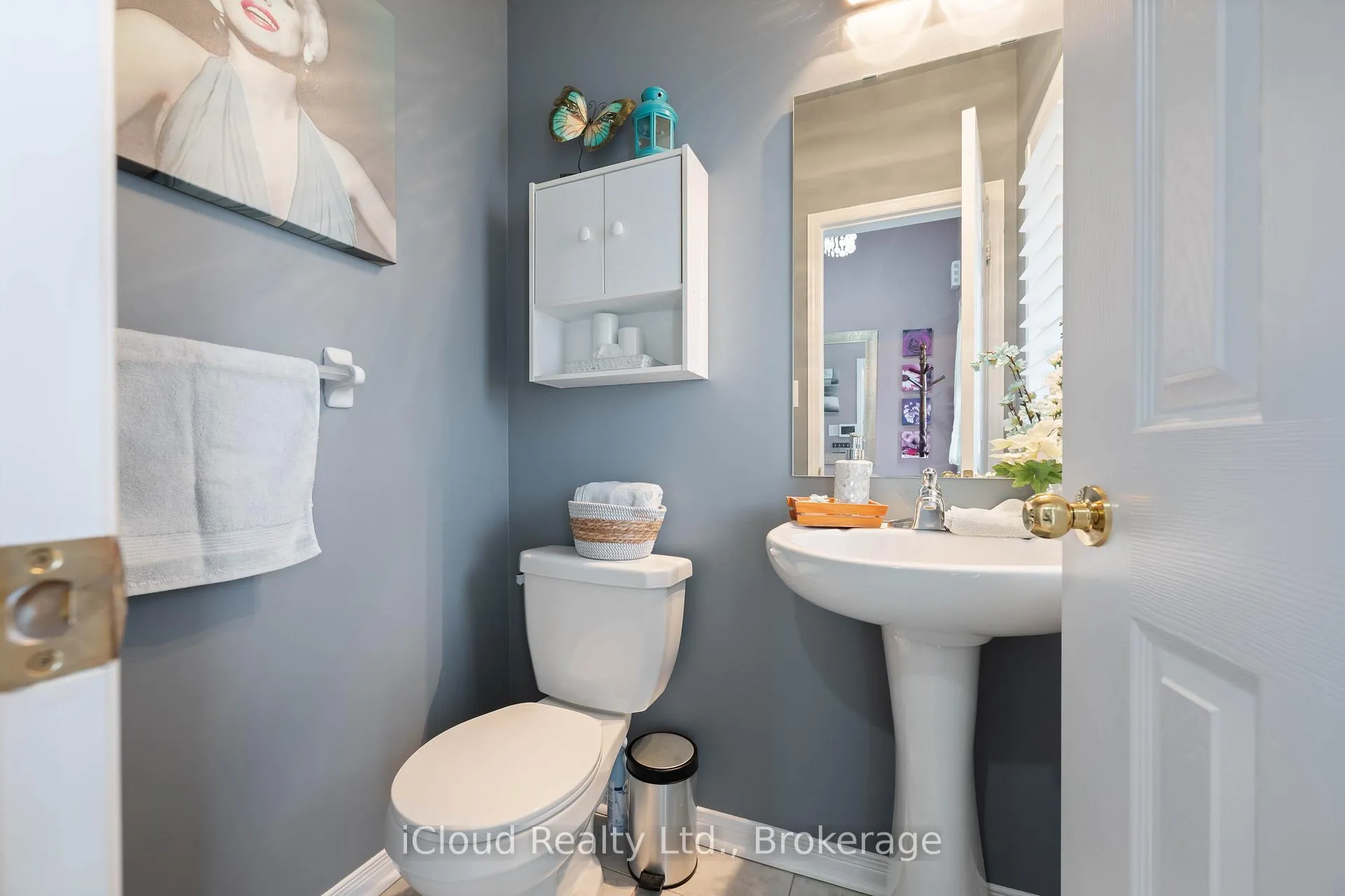 Photo 6 of 100 Goldham Way, Halton Hills, Georgetown — HOMEH