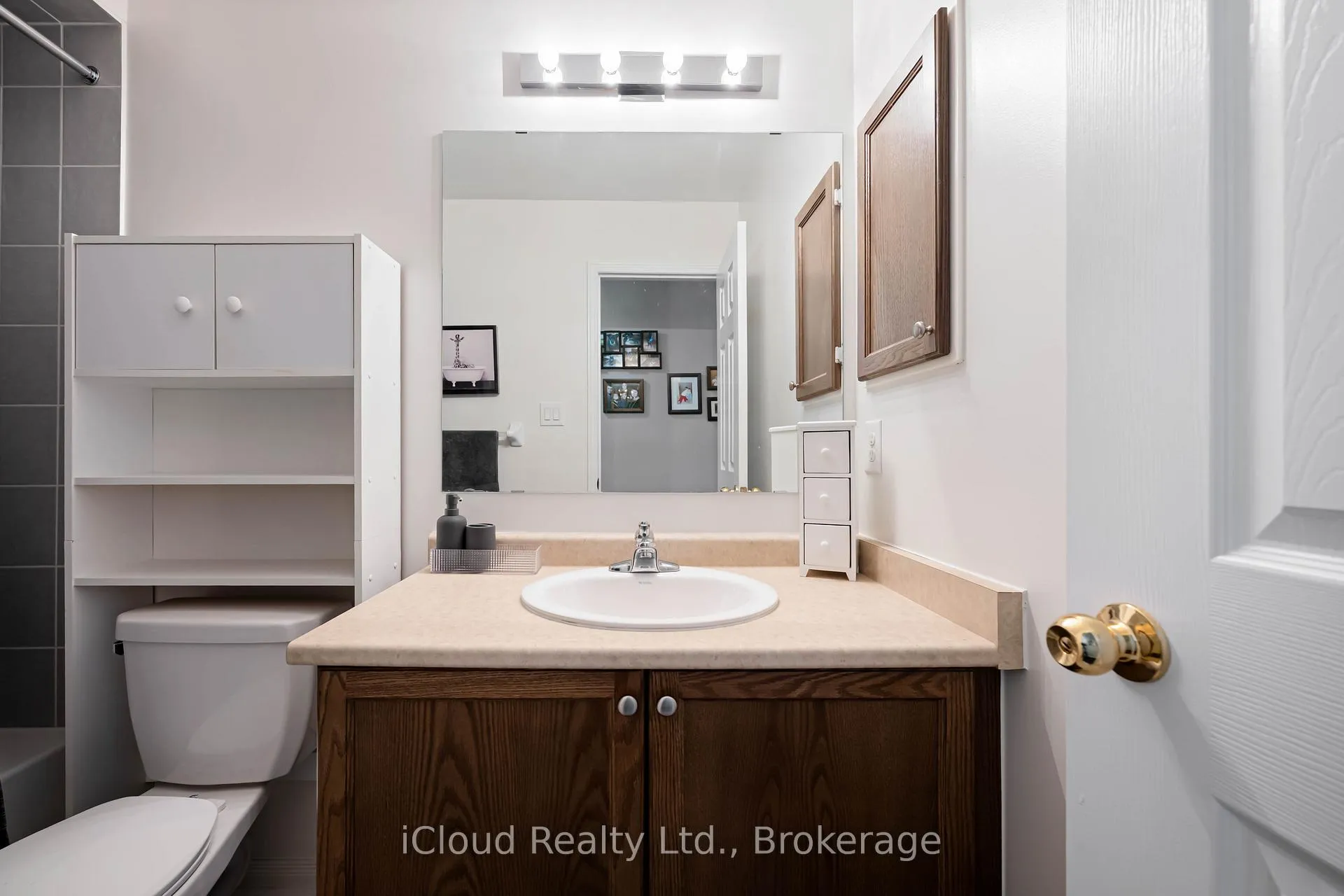 Photo 21 of 100 Goldham Way, Halton Hills, Georgetown — HOMEH