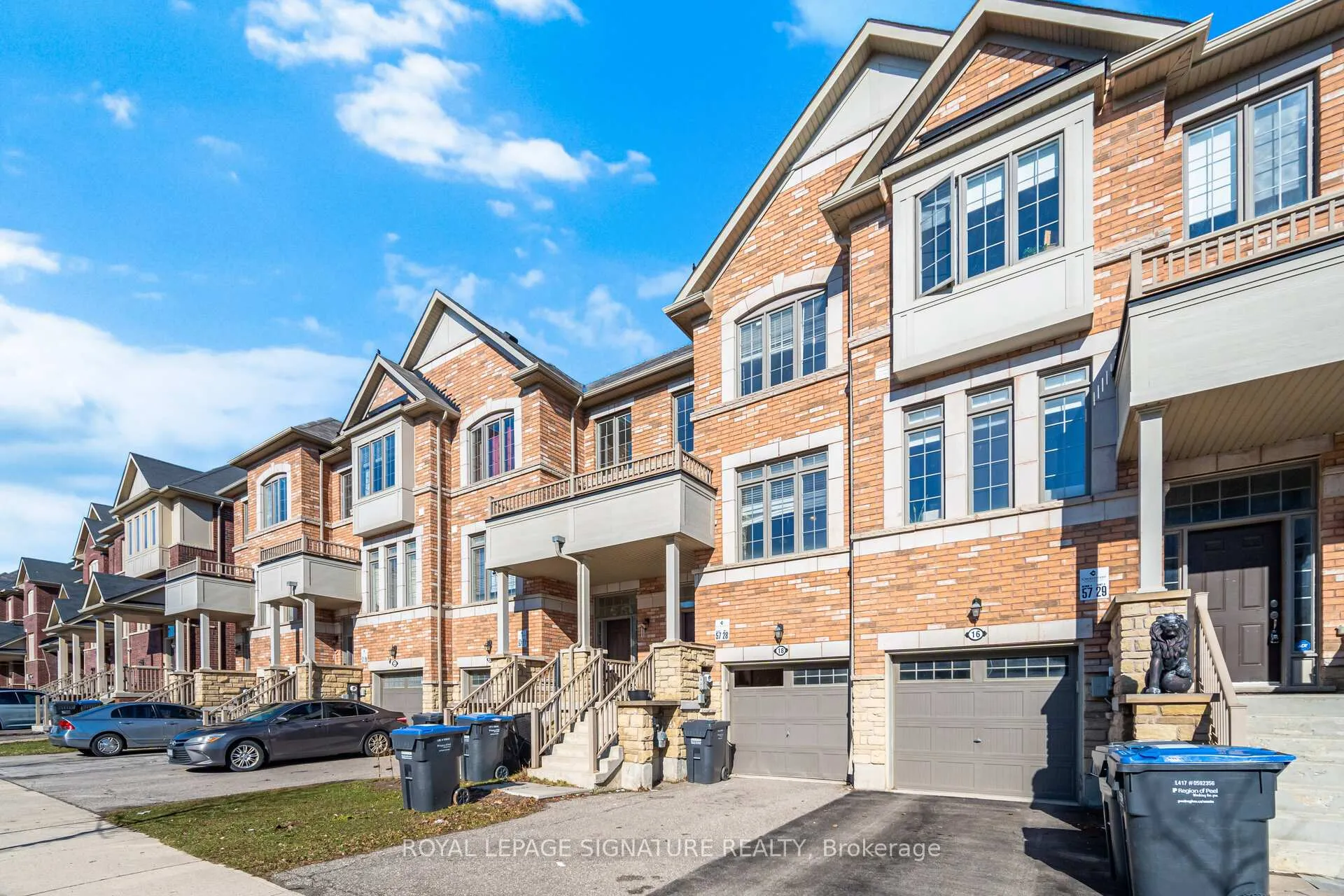 Photo 4 of 18 Agava Street, Brampton, Northwest Brampton — HOMEH