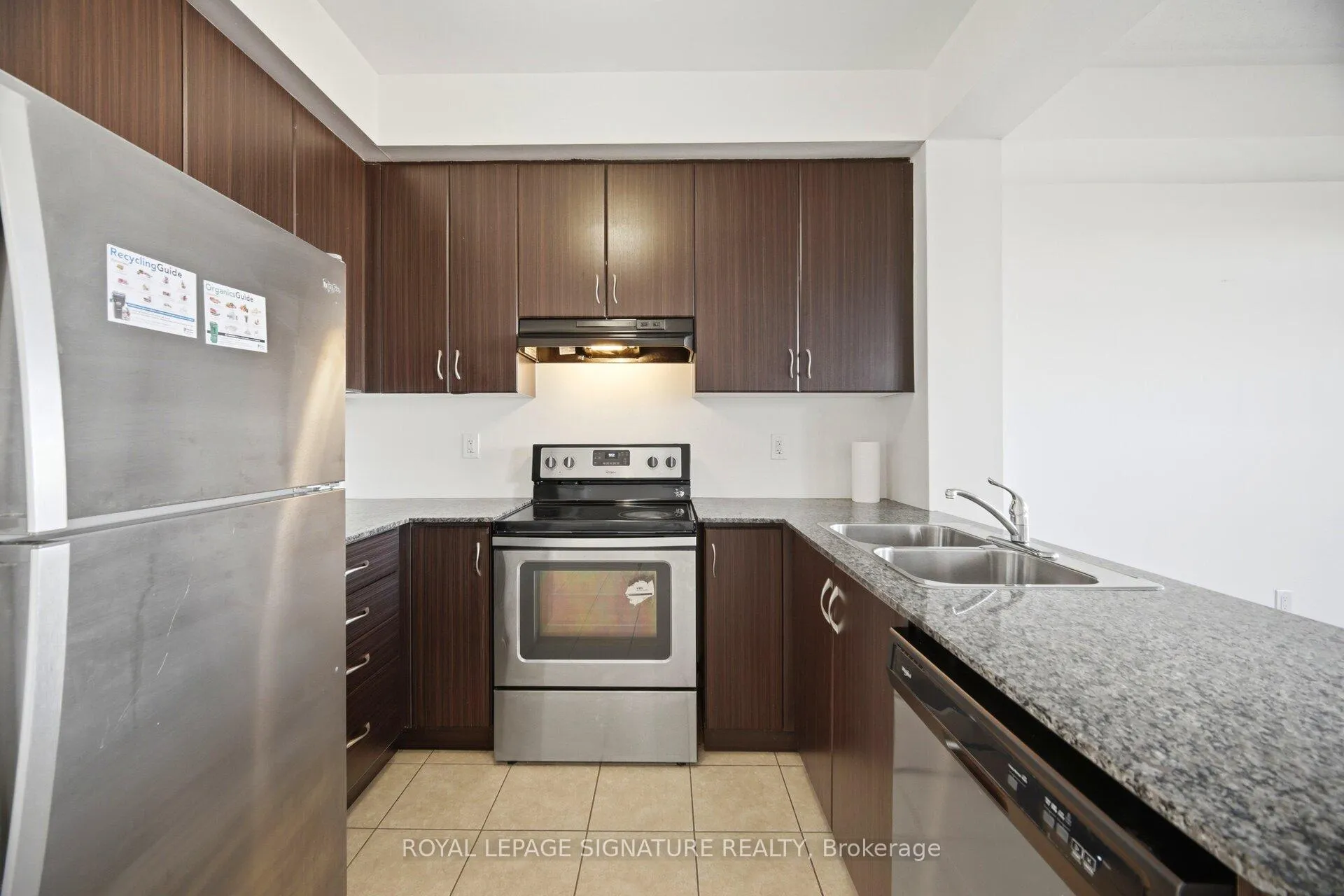 Photo 13 of 18 Agava Street, Brampton, Northwest Brampton — HOMEH