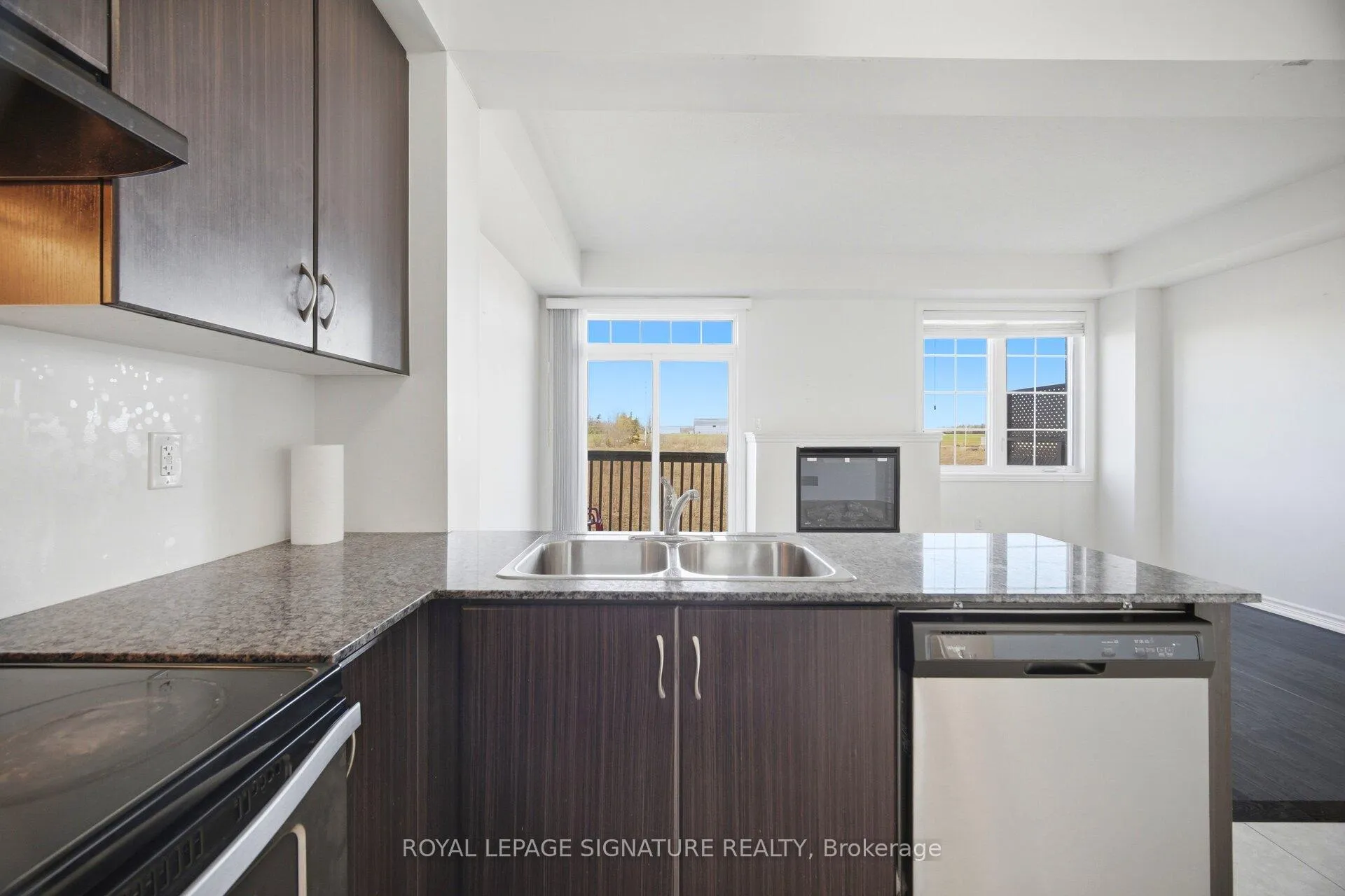 Photo 15 of 18 Agava Street, Brampton, Northwest Brampton — HOMEH