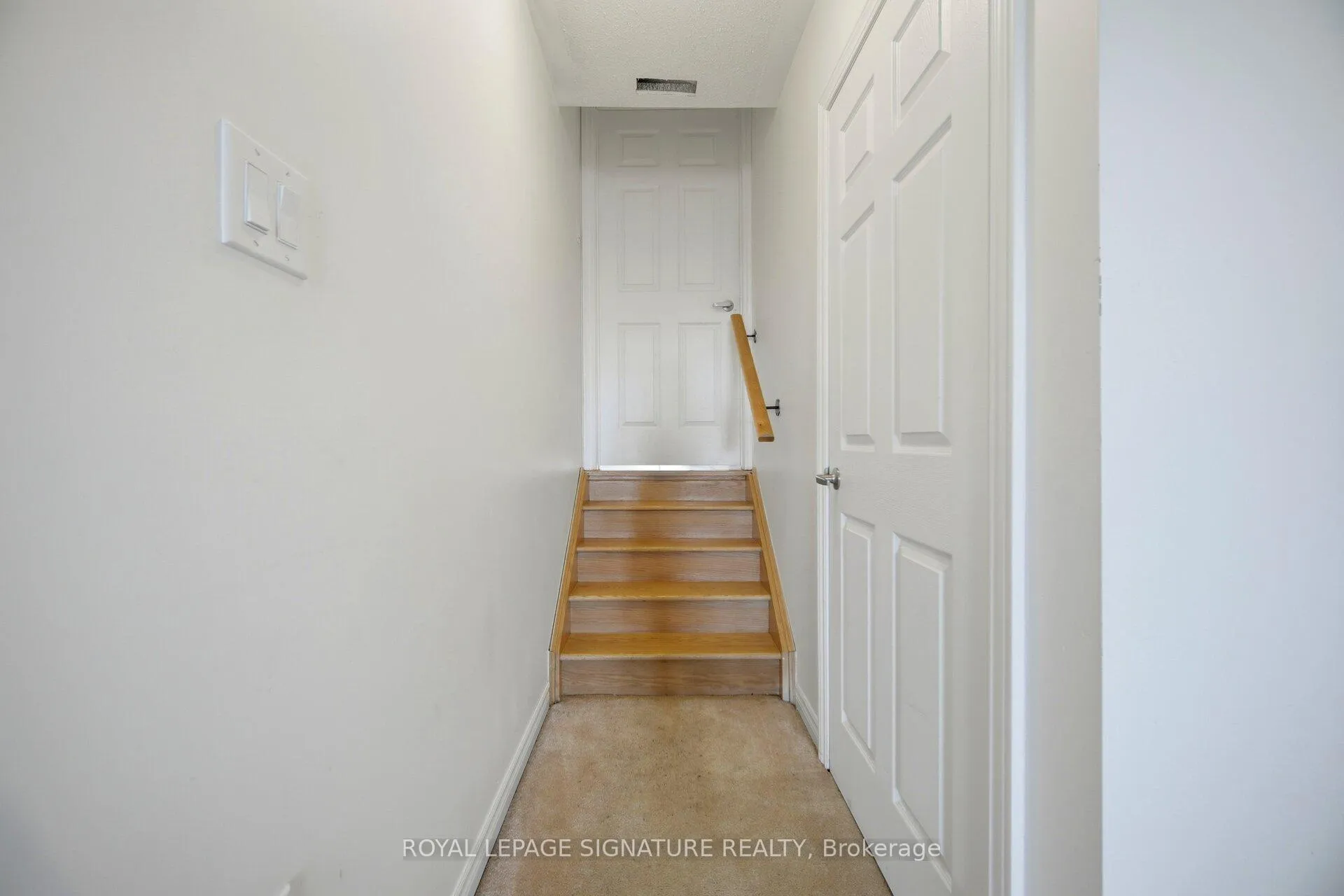 Photo 42 of 18 Agava Street, Brampton, Northwest Brampton — HOMEH