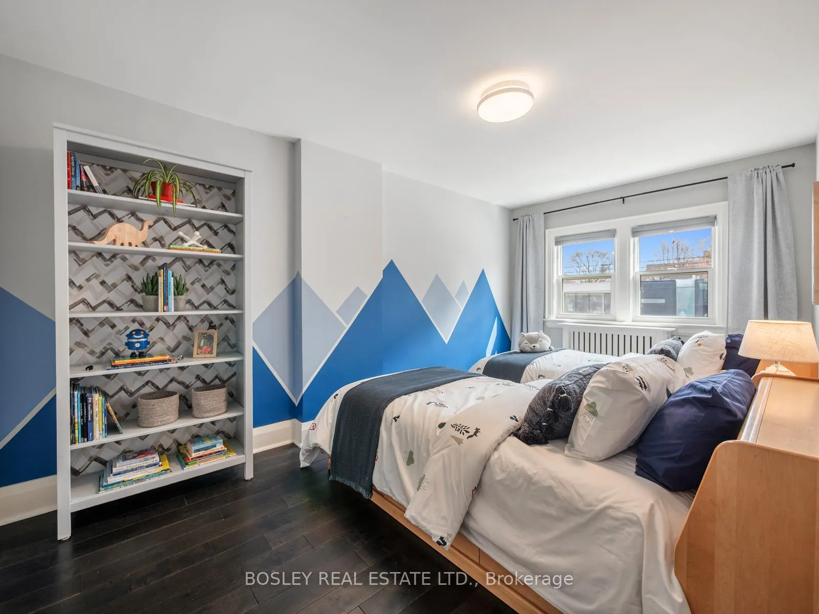 Photo 23 of 1070 Woodbine Avenue, Toronto, Danforth — HOMEH