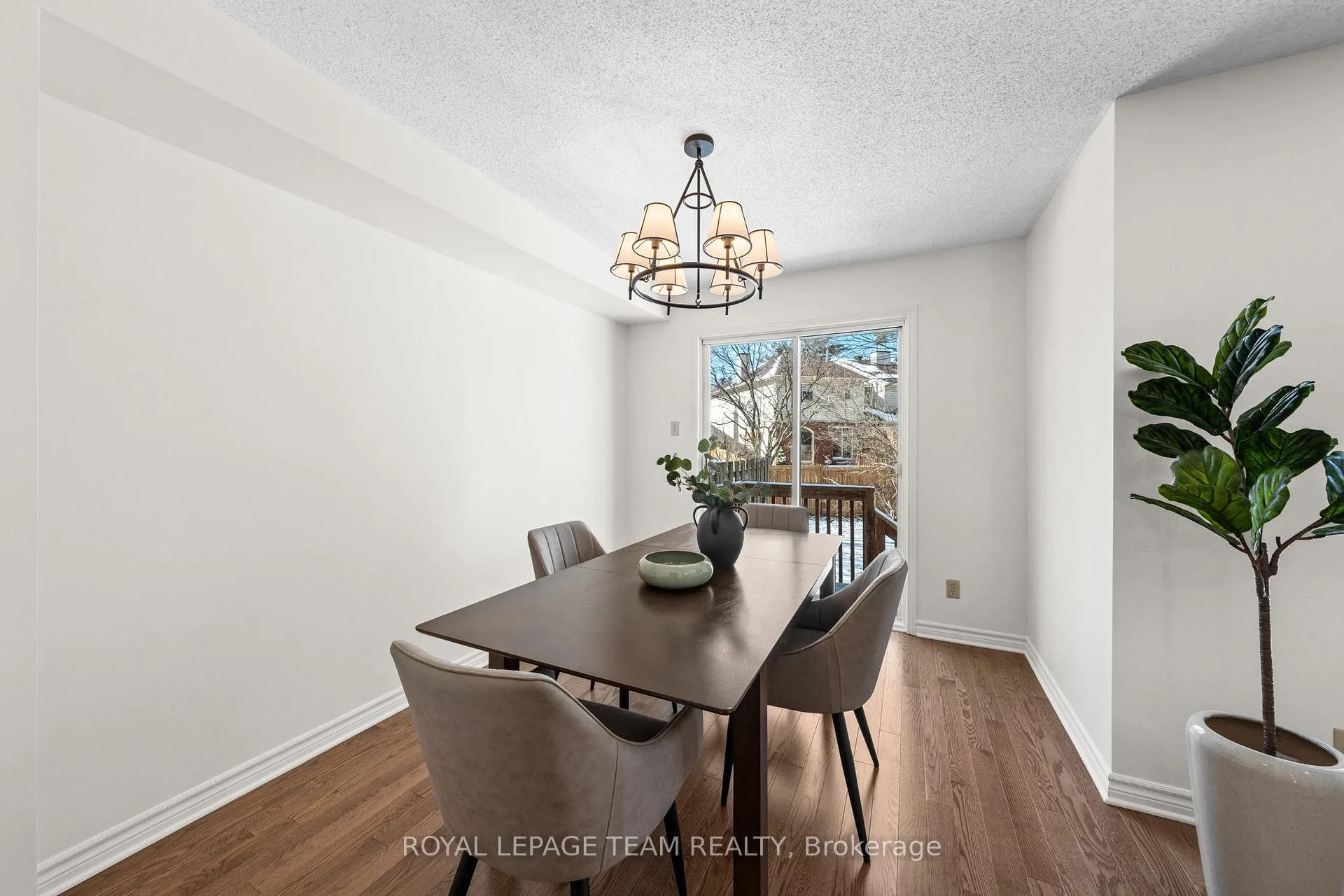 Photo 12 of 71 Furlong Crescent, Ottawa, Kanata - Bridlewood — HOMEH