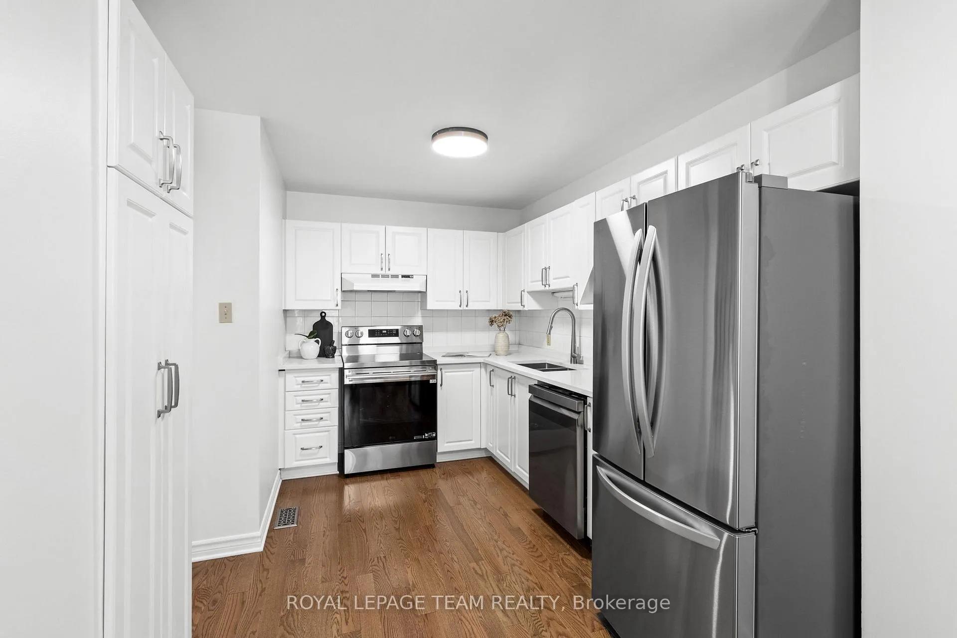Photo 17 of 71 Furlong Crescent, Ottawa, Kanata - Bridlewood — HOMEH