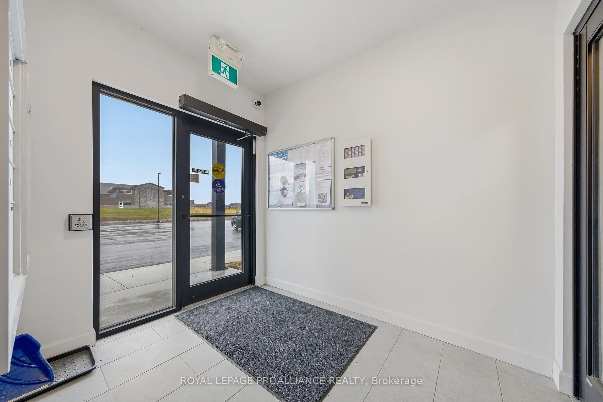 Photo 3 of Unit 208, 20 Hillside Meadow Drive, Quinte West, Murray Ward — HOMEH