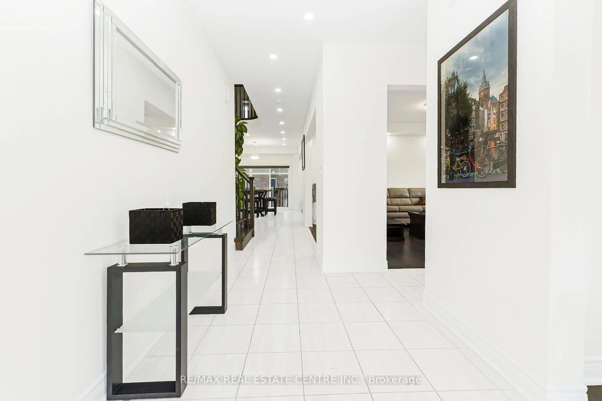Photo 7 of 127 Lametti Drive, Pelham, Fonthill — HOMEH