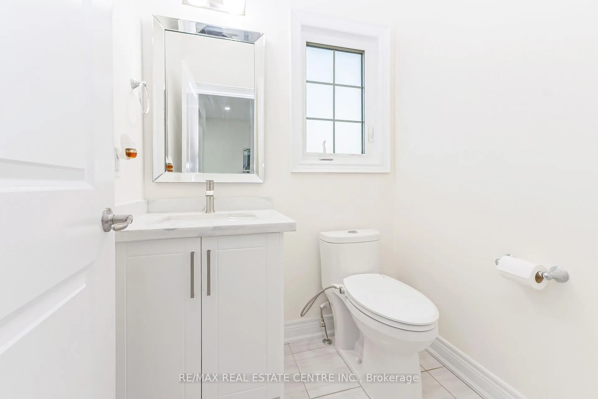 Photo 28 of 127 Lametti Drive, Pelham, Fonthill — HOMEH