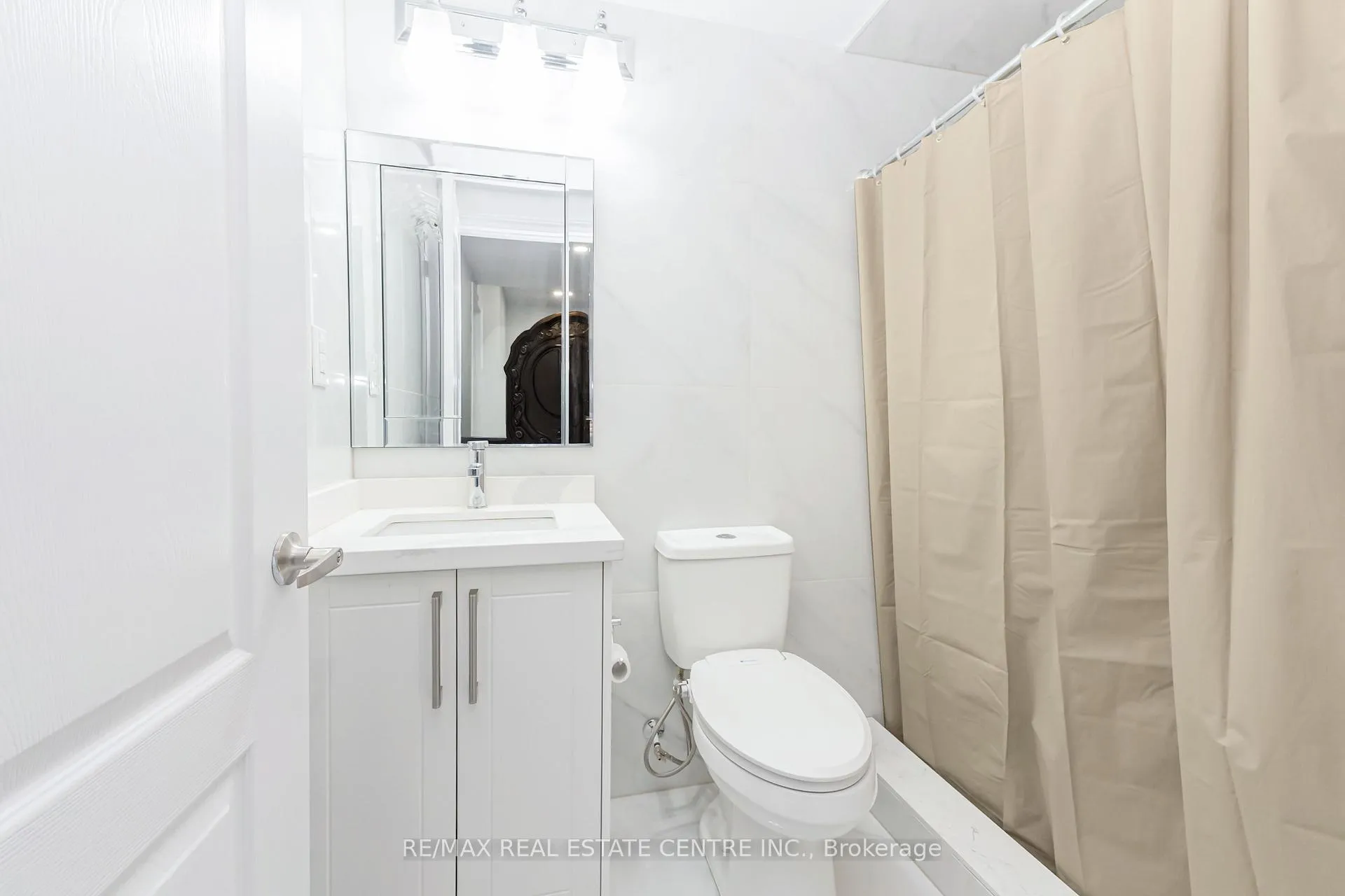 Photo 45 of 127 Lametti Drive, Pelham, Fonthill — HOMEH