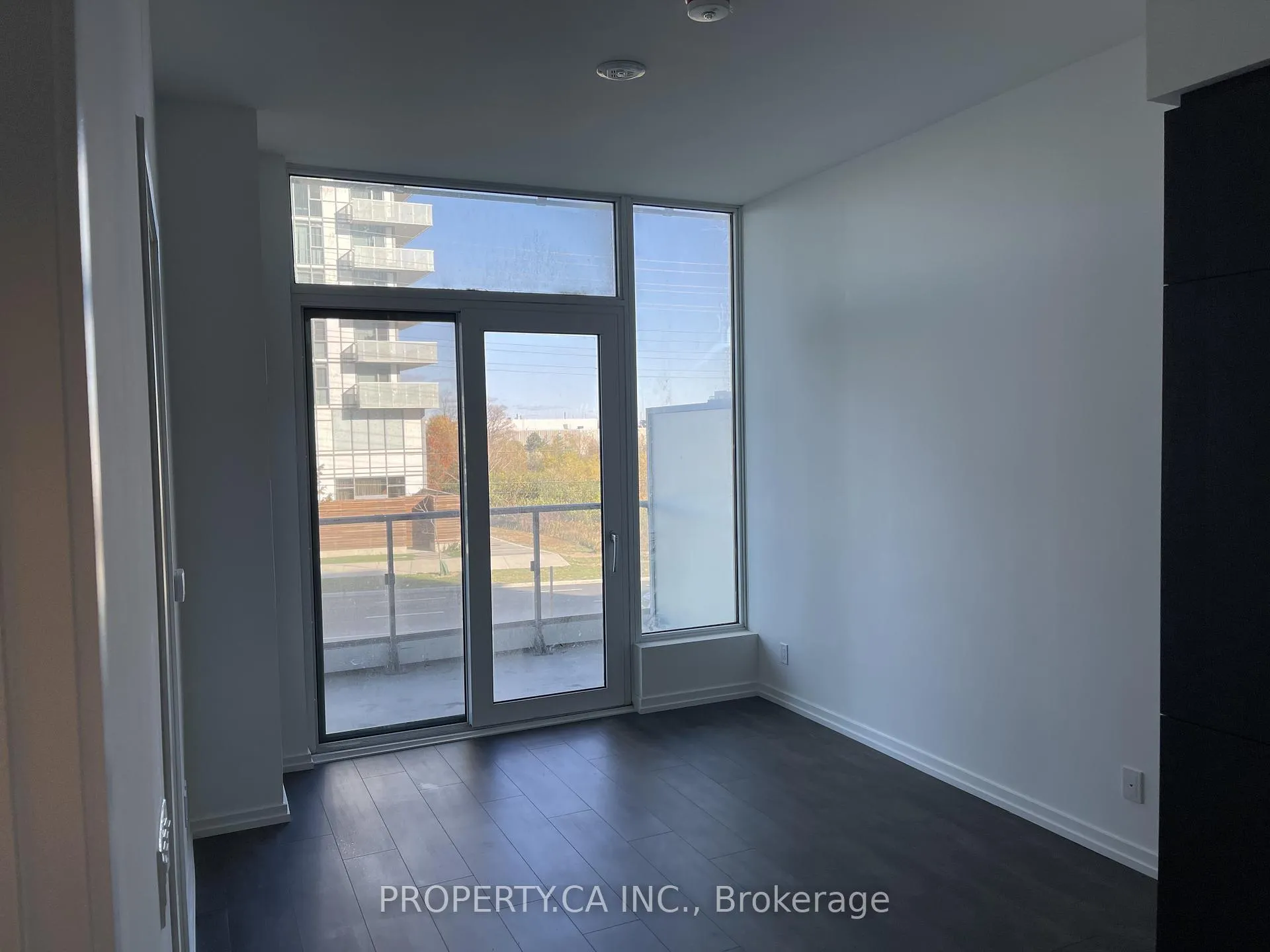Photo 6 of Unit 208, 7890 Jane Street, Vaughan, Concord — HOMEH