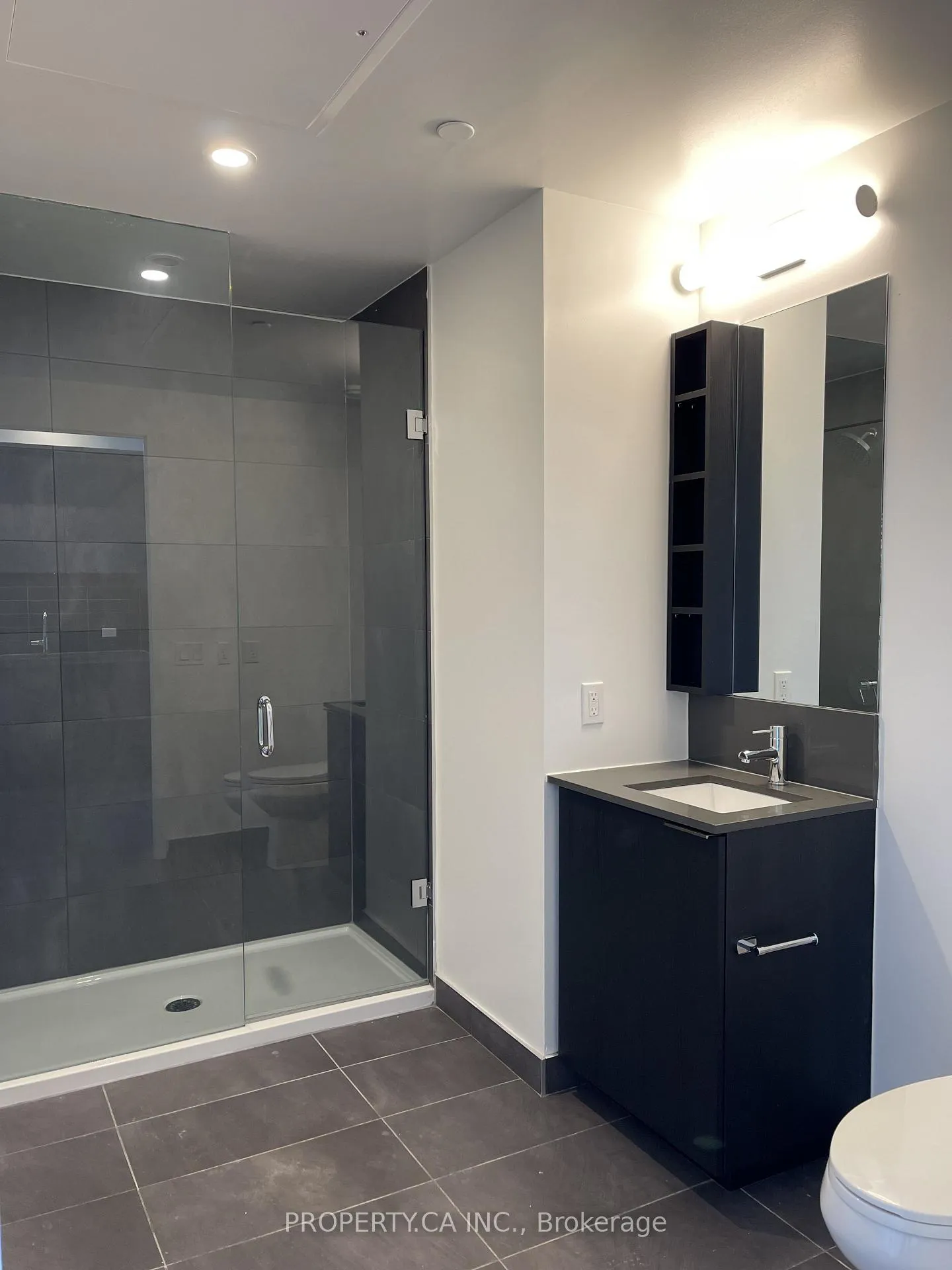 Photo 9 of Unit 208, 7890 Jane Street, Vaughan, Concord — HOMEH