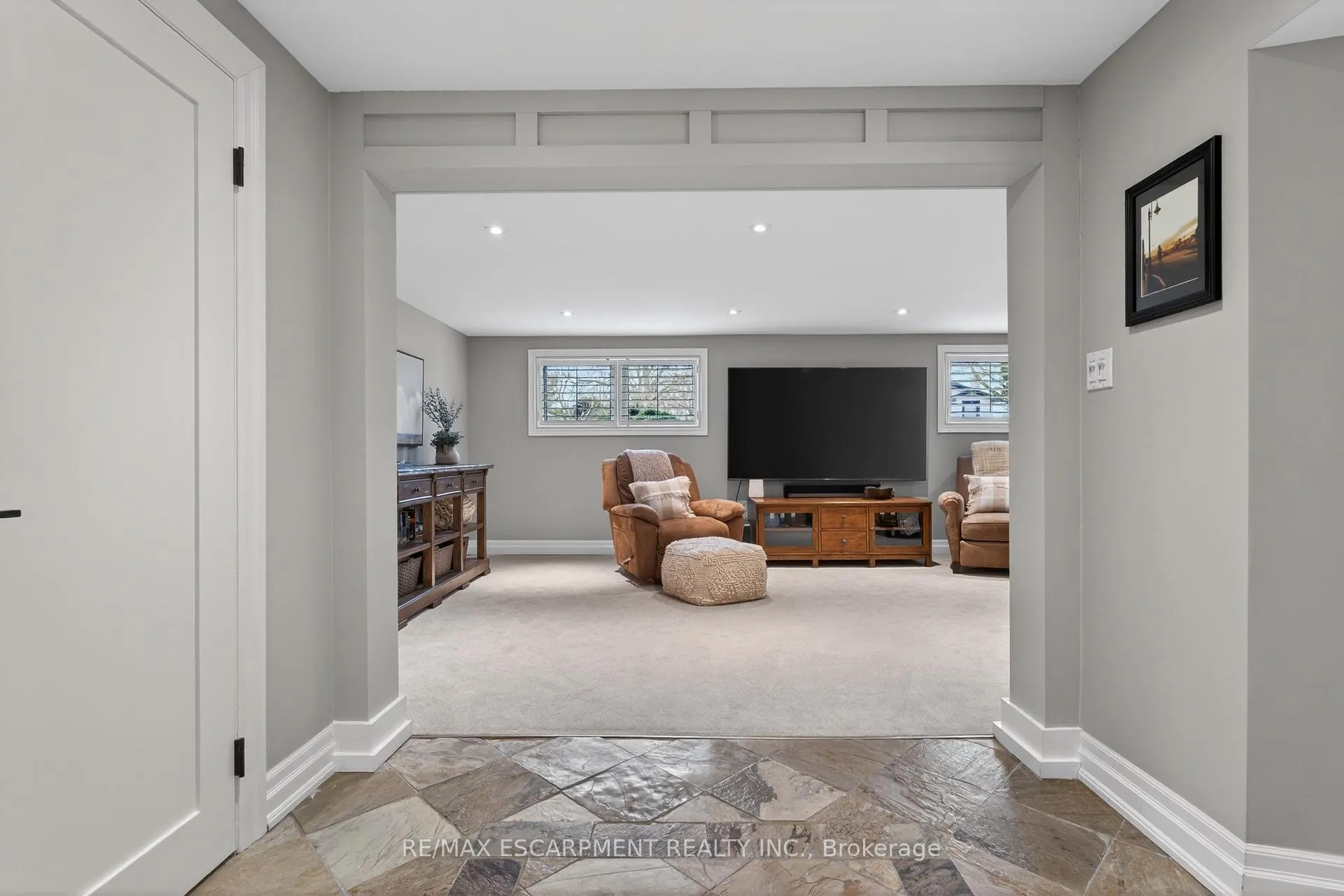 Photo 25 of 316 Silvana Crescent, Burlington, Shoreacres — HOMEH