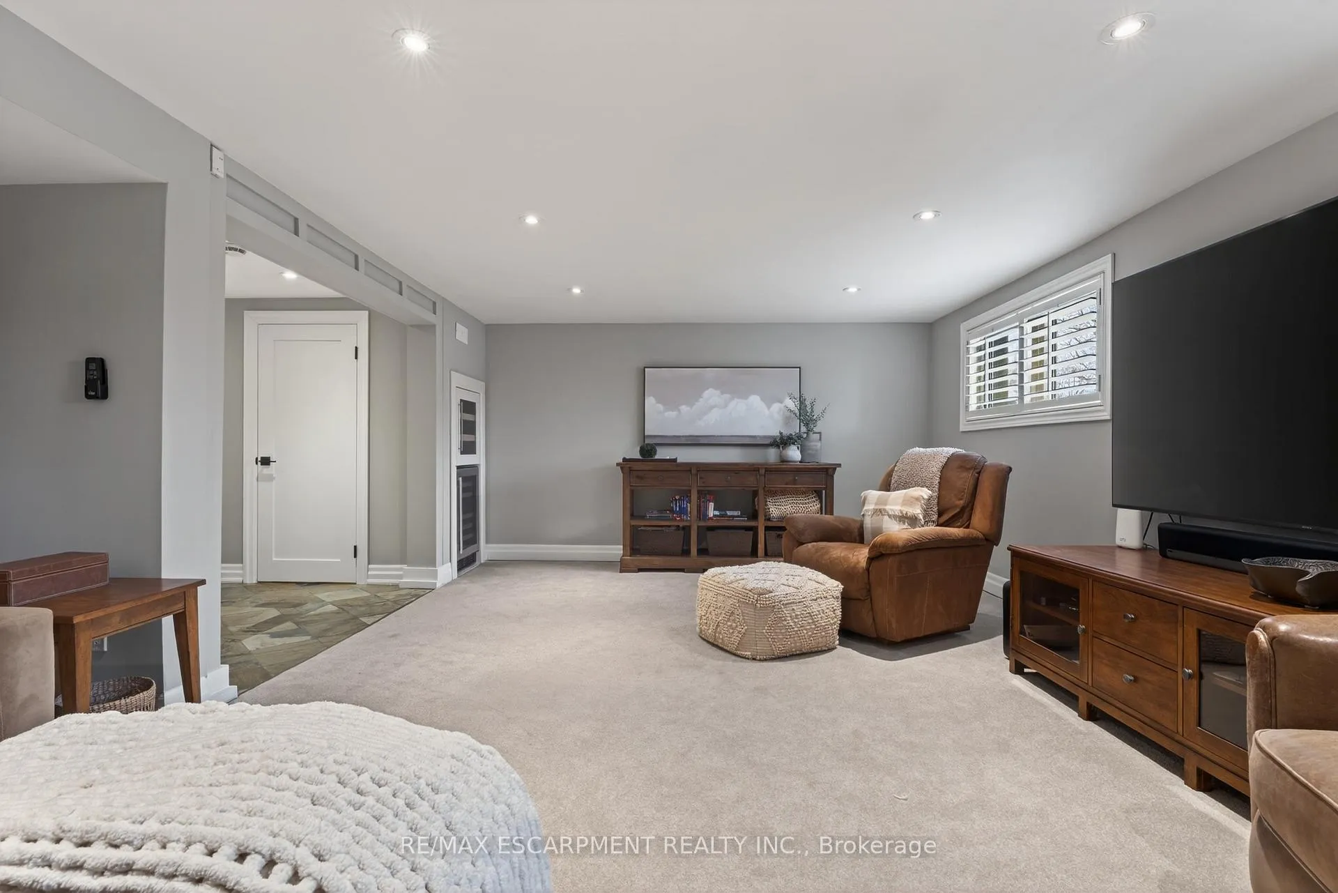 Photo 28 of 316 Silvana Crescent, Burlington, Shoreacres — HOMEH