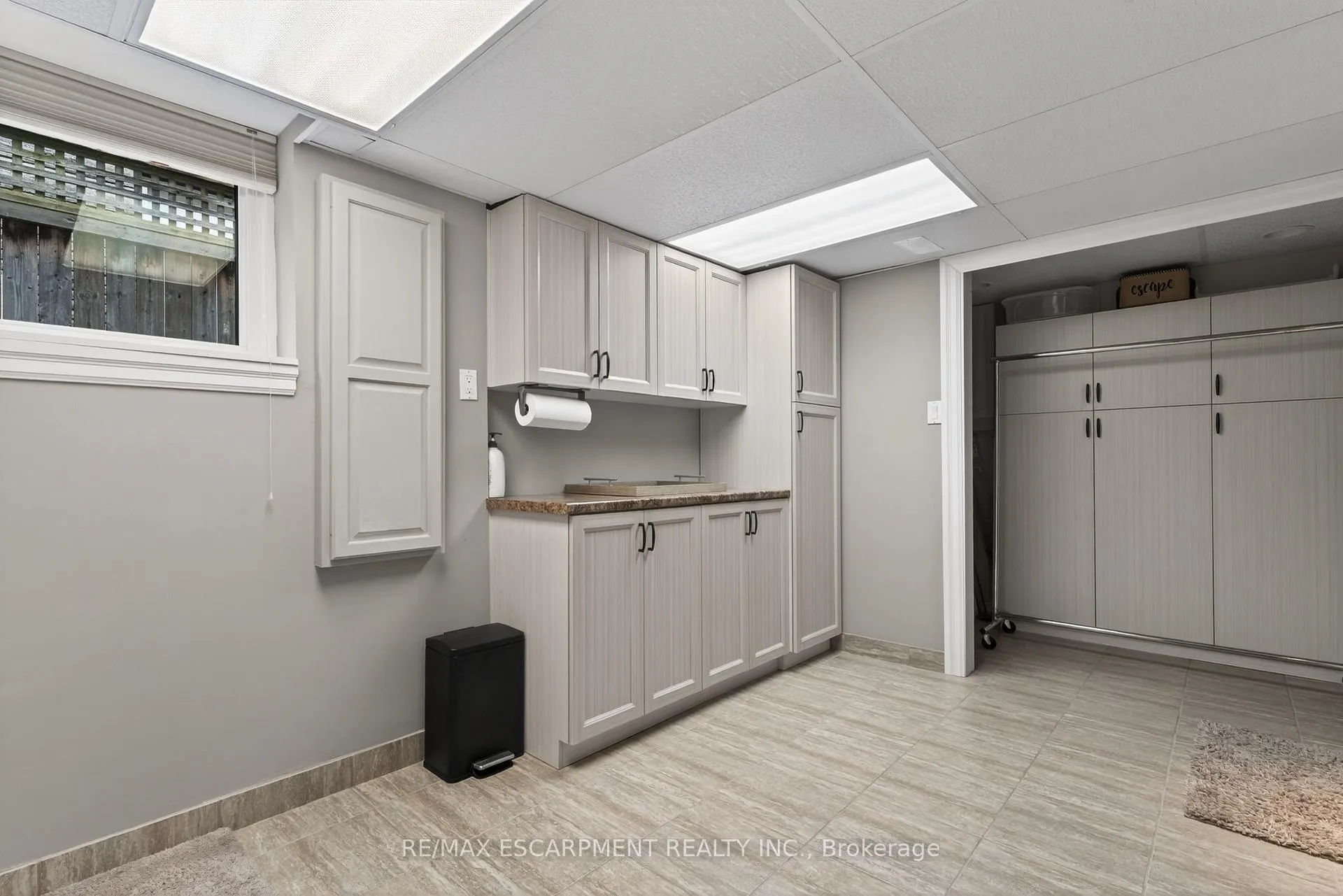 Photo 36 of 316 Silvana Crescent, Burlington, Shoreacres — HOMEH