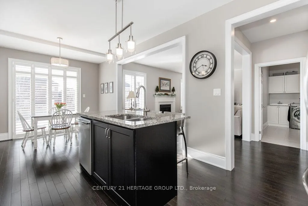 Photo 12 of 25 Copeland Crescent, Innisfil, Cookstown — HOMEH