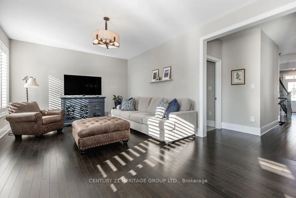 Photo 14 of 25 Copeland Crescent, Innisfil, Cookstown — HOMEH