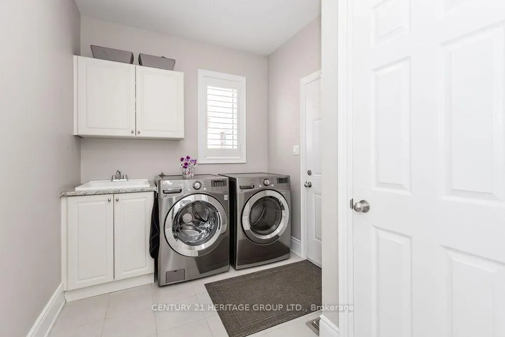 Photo 17 of 25 Copeland Crescent, Innisfil, Cookstown — HOMEH