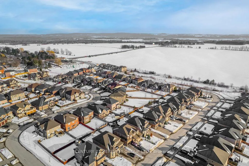 Photo 41 of 25 Copeland Crescent, Innisfil, Cookstown — HOMEH
