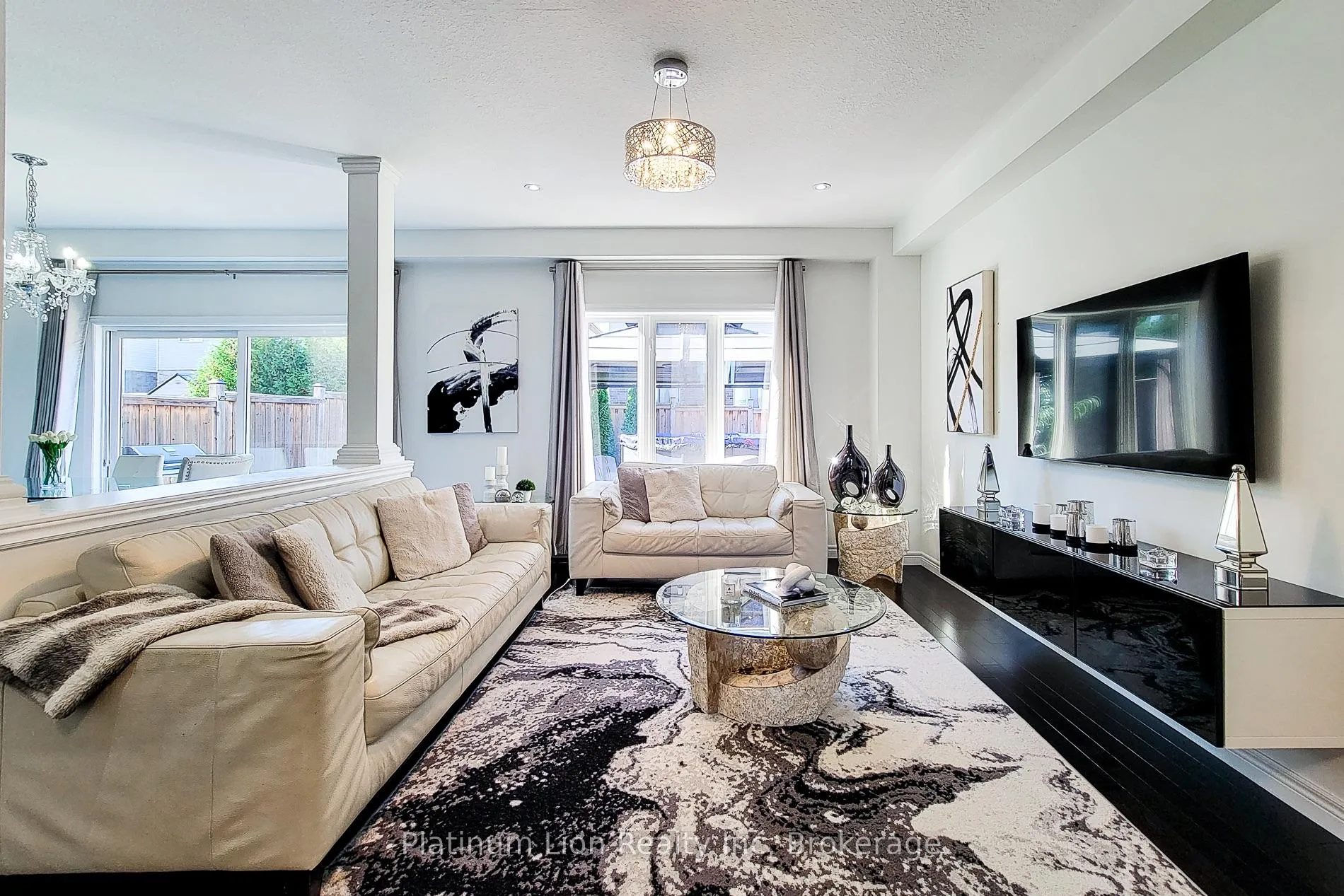 Photo 6 of 190 Bellagio Avenue, Hamilton, Rural Glanbrook — HOMEH