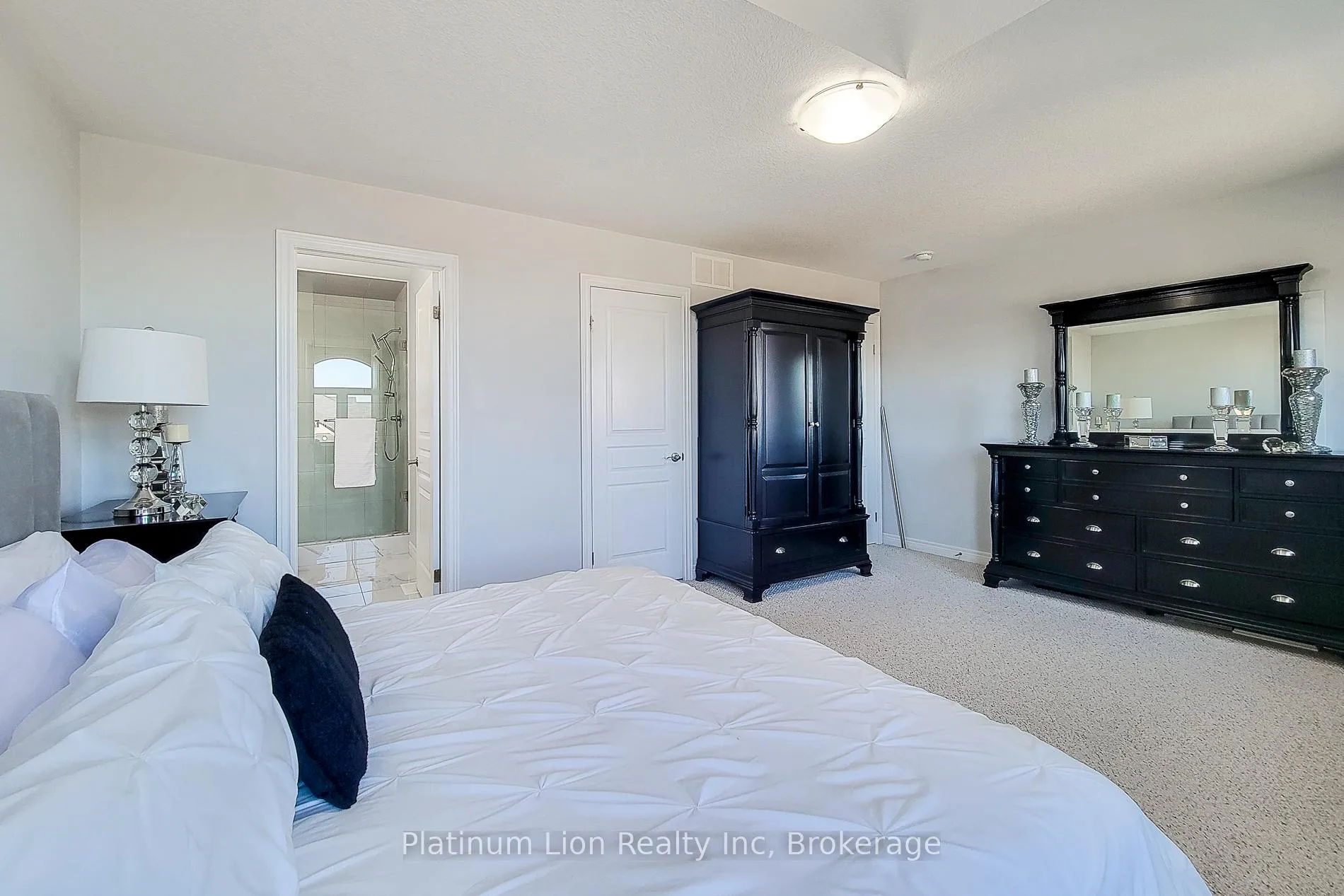 Photo 28 of 190 Bellagio Avenue, Hamilton, Rural Glanbrook — HOMEH