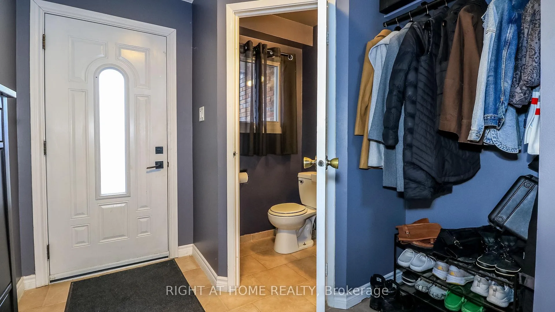 Photo 22 of 21 Robin Court, Barrie, Cundles East — HOMEH