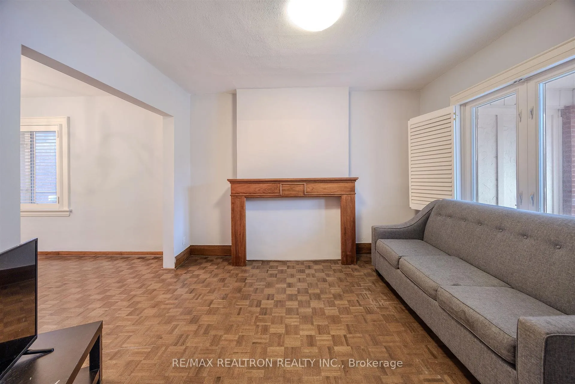 Photo 9 of 142 Gilbert Avenue, Toronto, Corso Italia-Davenport — HOMEH