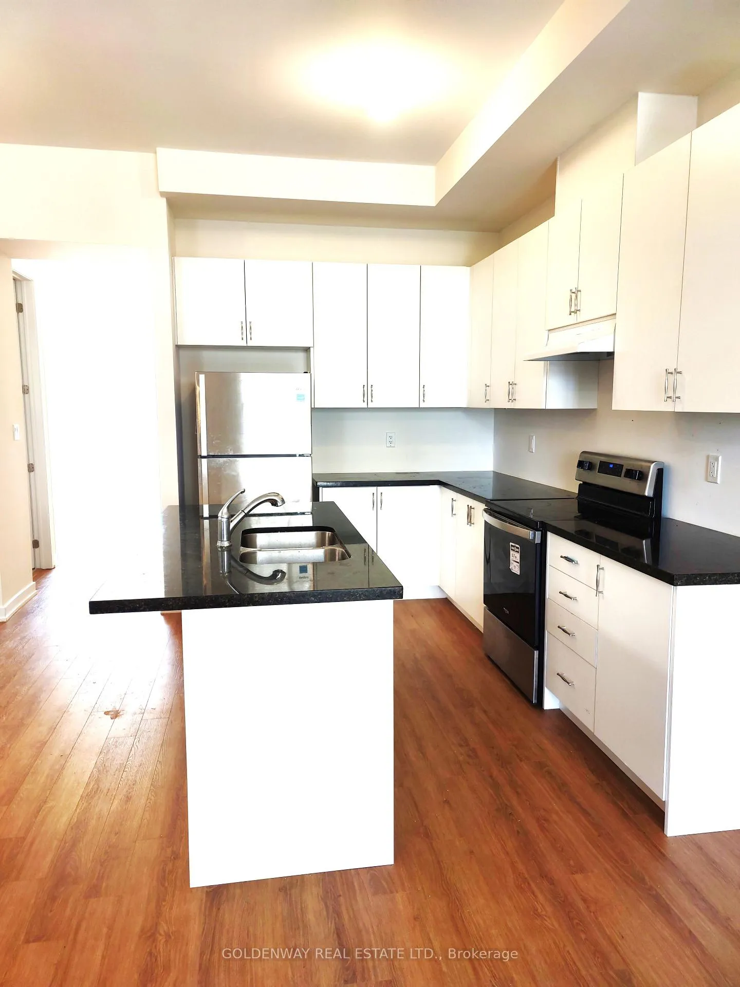Photo 4 of 35 Wuhan Lane, Markham, Wismer — HOMEH