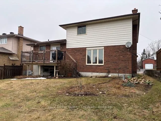 Photo 6 of 45 Sable Crescent, North Bay, Birchaven — HOMEH