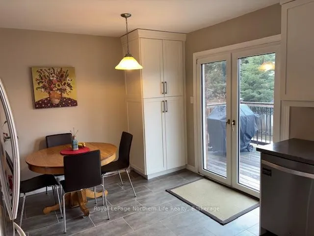 Photo 20 of 45 Sable Crescent, North Bay, Birchaven — HOMEH