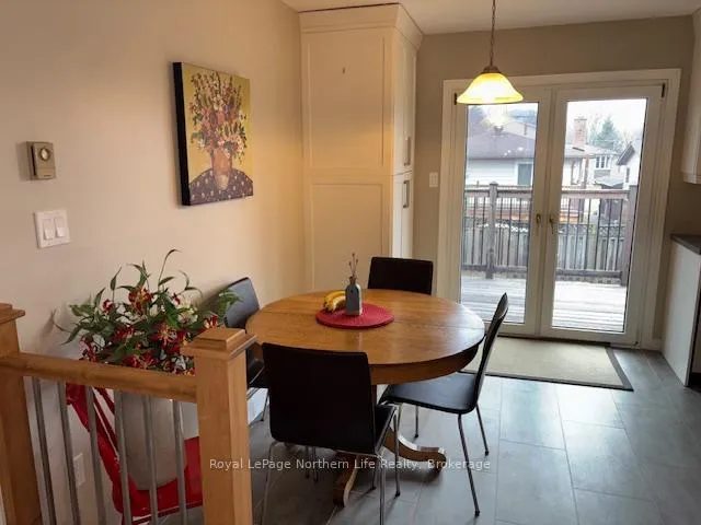 Photo 21 of 45 Sable Crescent, North Bay, Birchaven — HOMEH