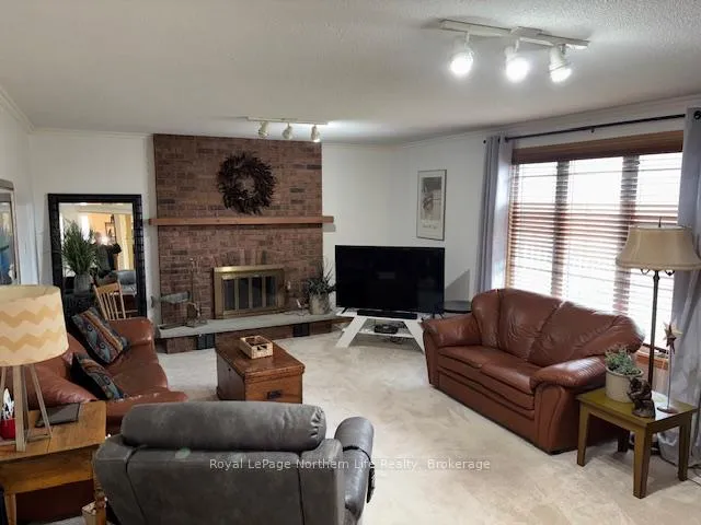 Photo 24 of 45 Sable Crescent, North Bay, Birchaven — HOMEH
