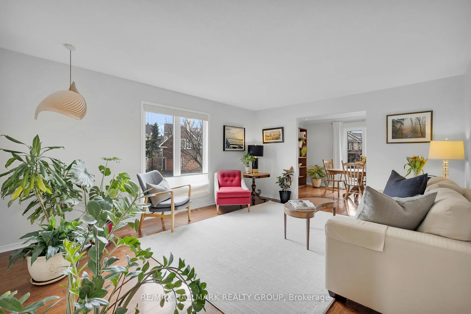Photo 5 of 38 Briermoor Crescent, Ottawa, Hunt Club Park/Greenboro — HOMEH