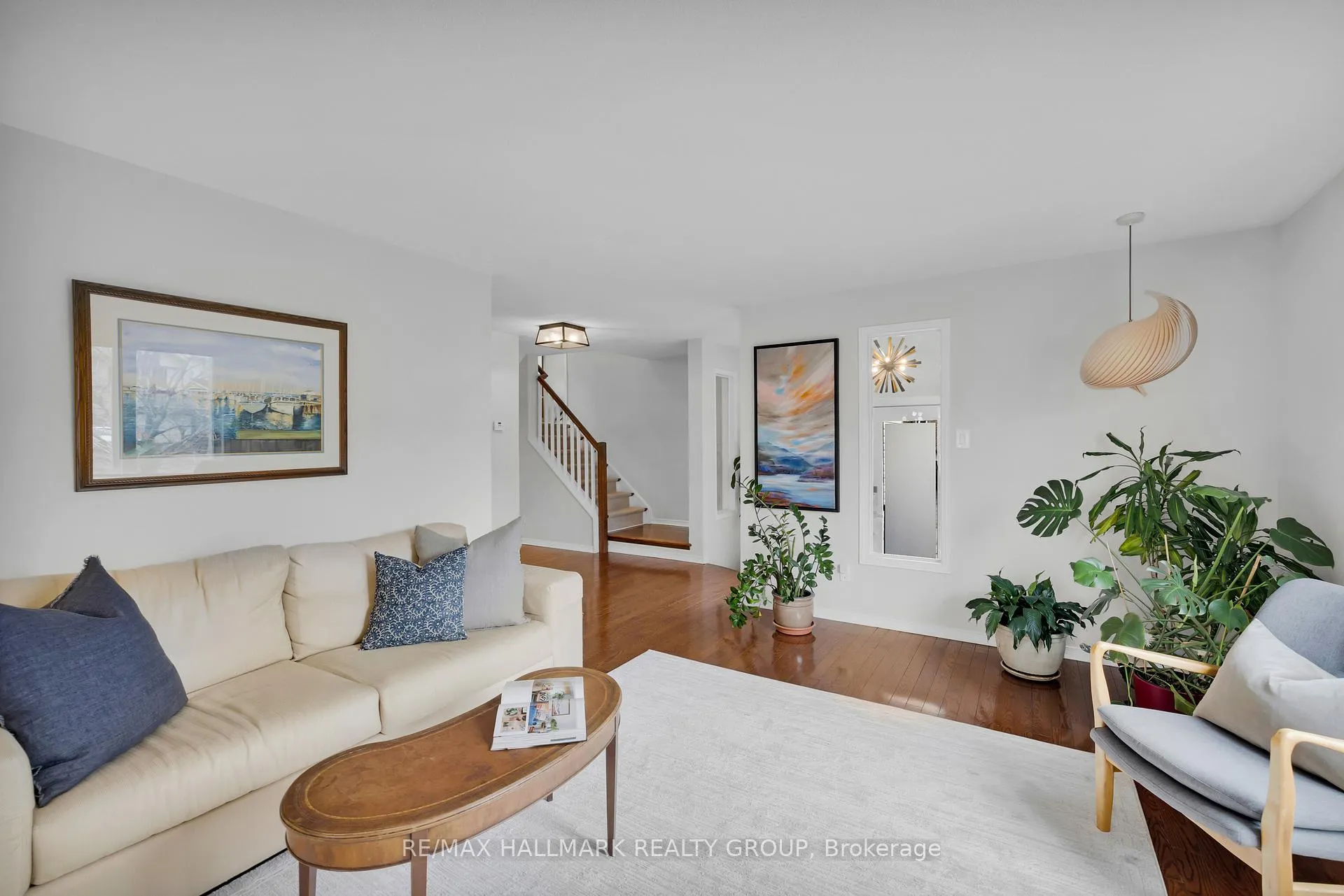 Photo 8 of 38 Briermoor Crescent, Ottawa, Hunt Club Park/Greenboro — HOMEH
