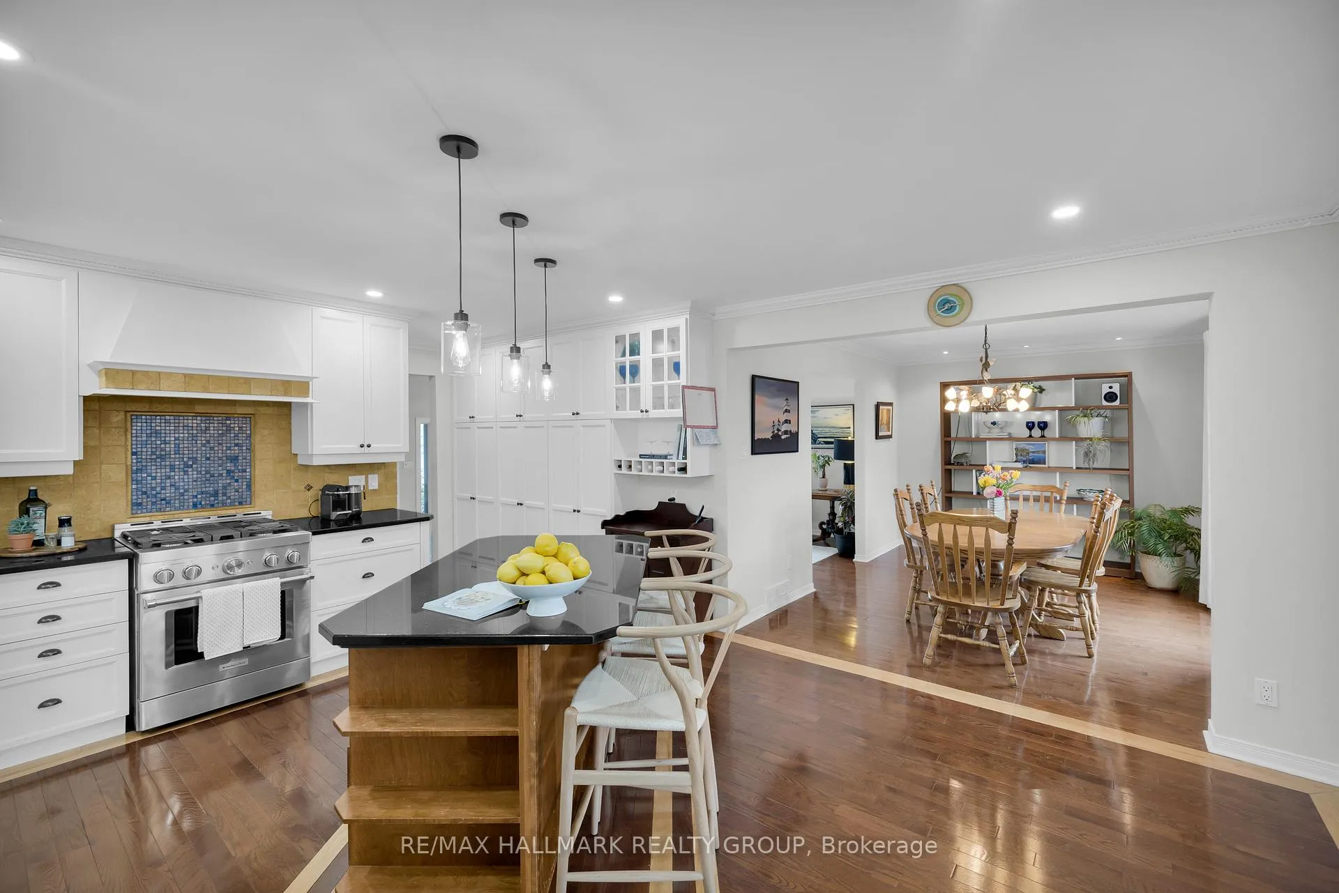 Photo 13 of 38 Briermoor Crescent, Ottawa, Hunt Club Park/Greenboro — HOMEH