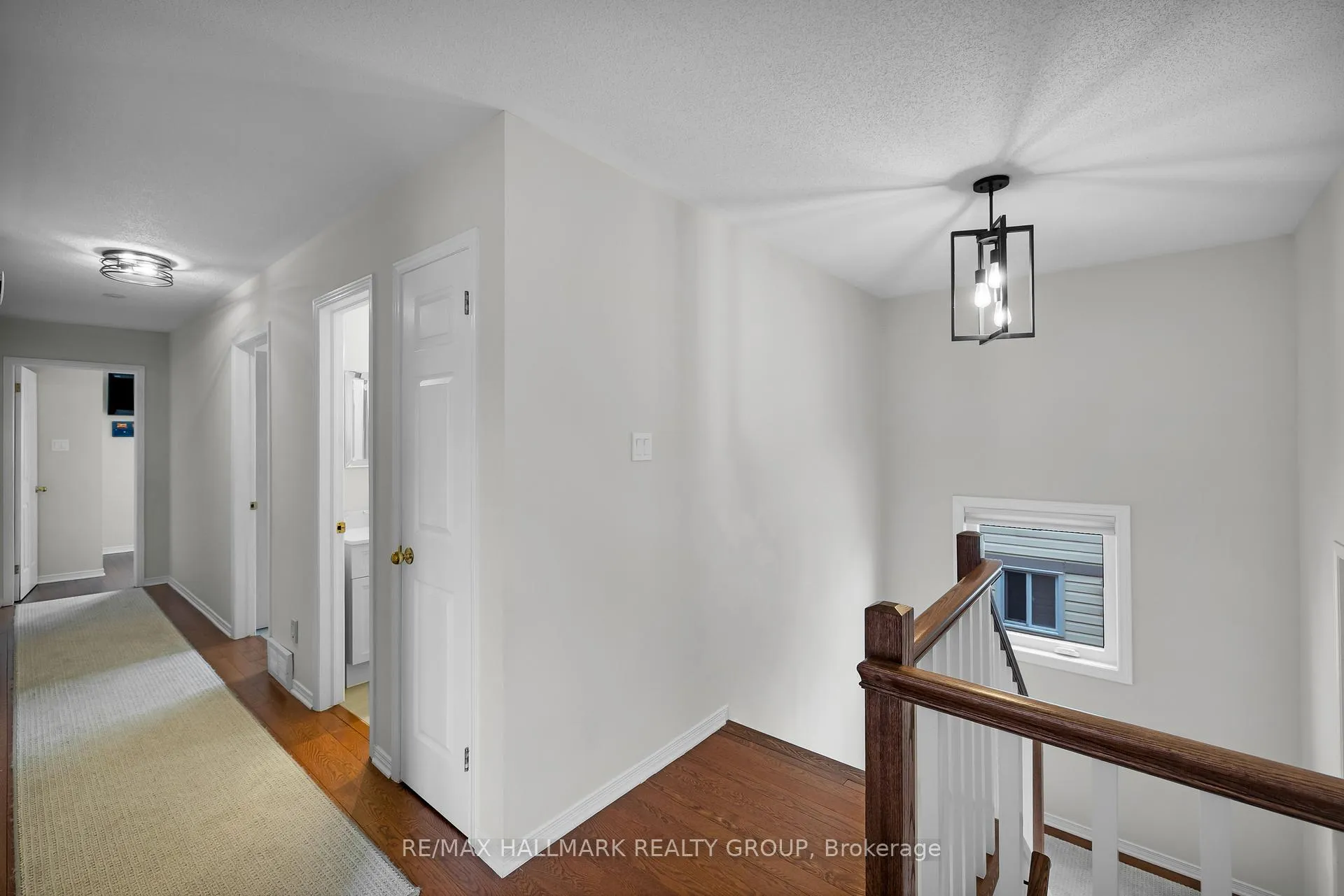 Photo 27 of 38 Briermoor Crescent, Ottawa, Hunt Club Park/Greenboro — HOMEH