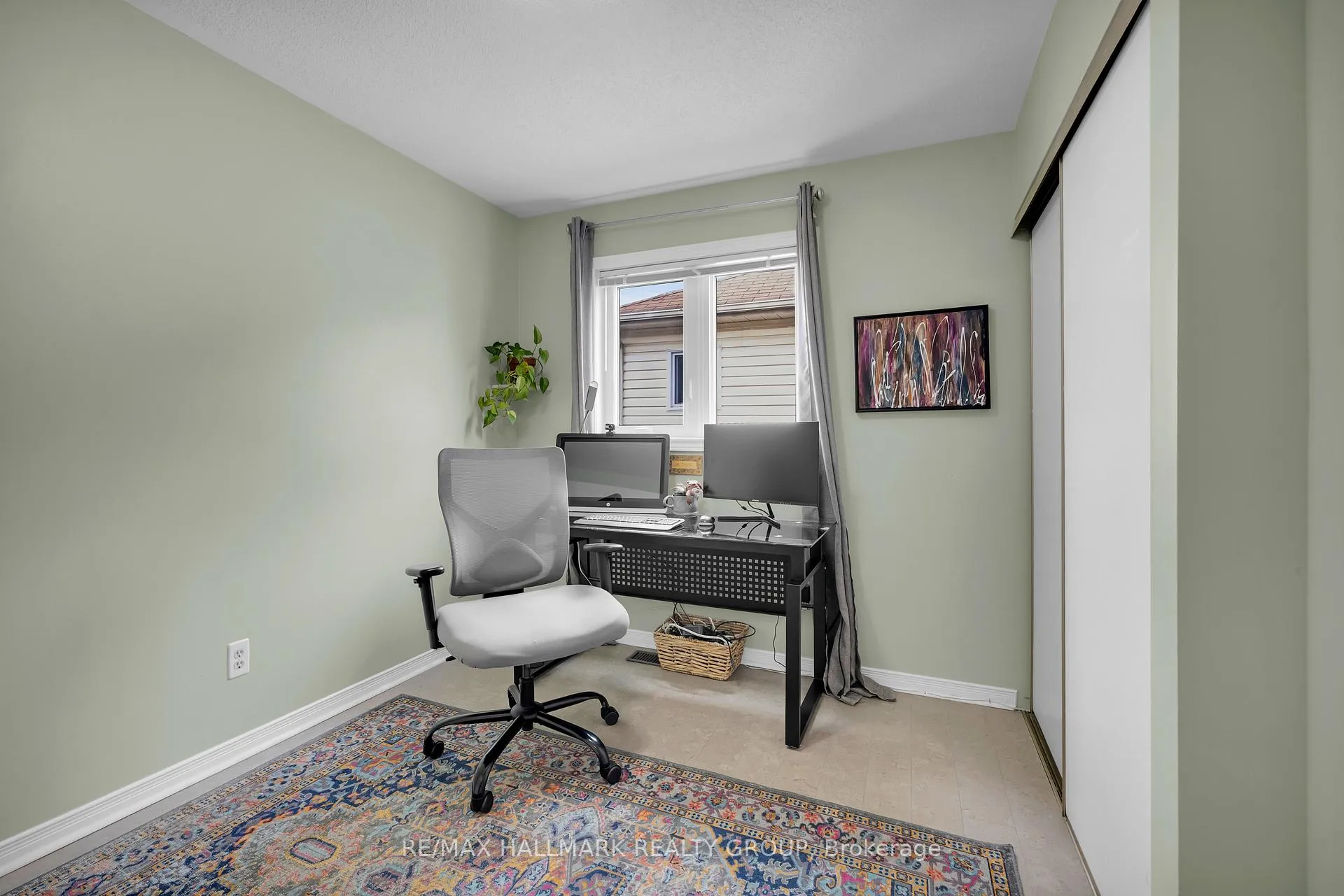 Photo 36 of 38 Briermoor Crescent, Ottawa, Hunt Club Park/Greenboro — HOMEH