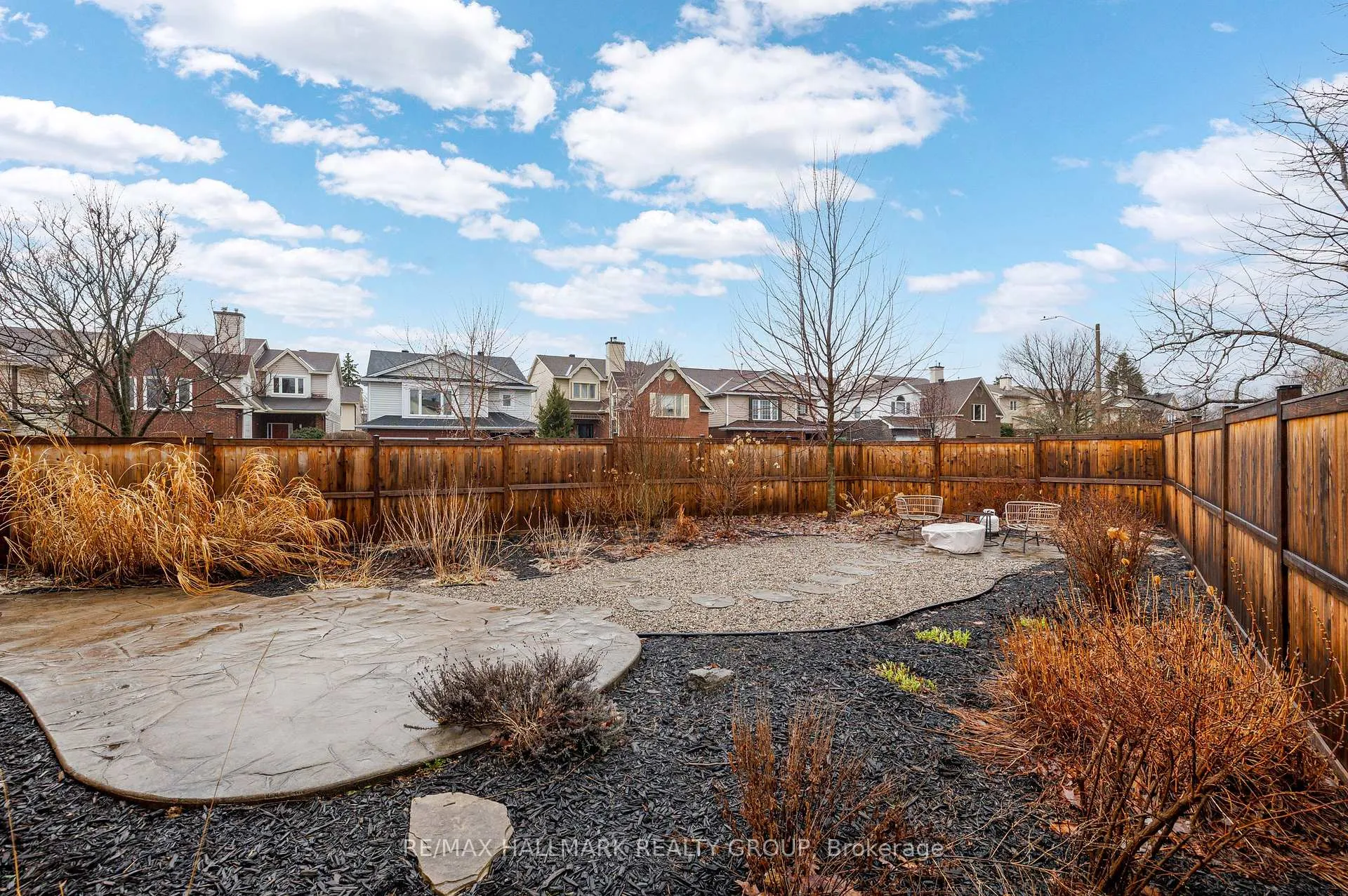 Photo 50 of 38 Briermoor Crescent, Ottawa, Hunt Club Park/Greenboro — HOMEH